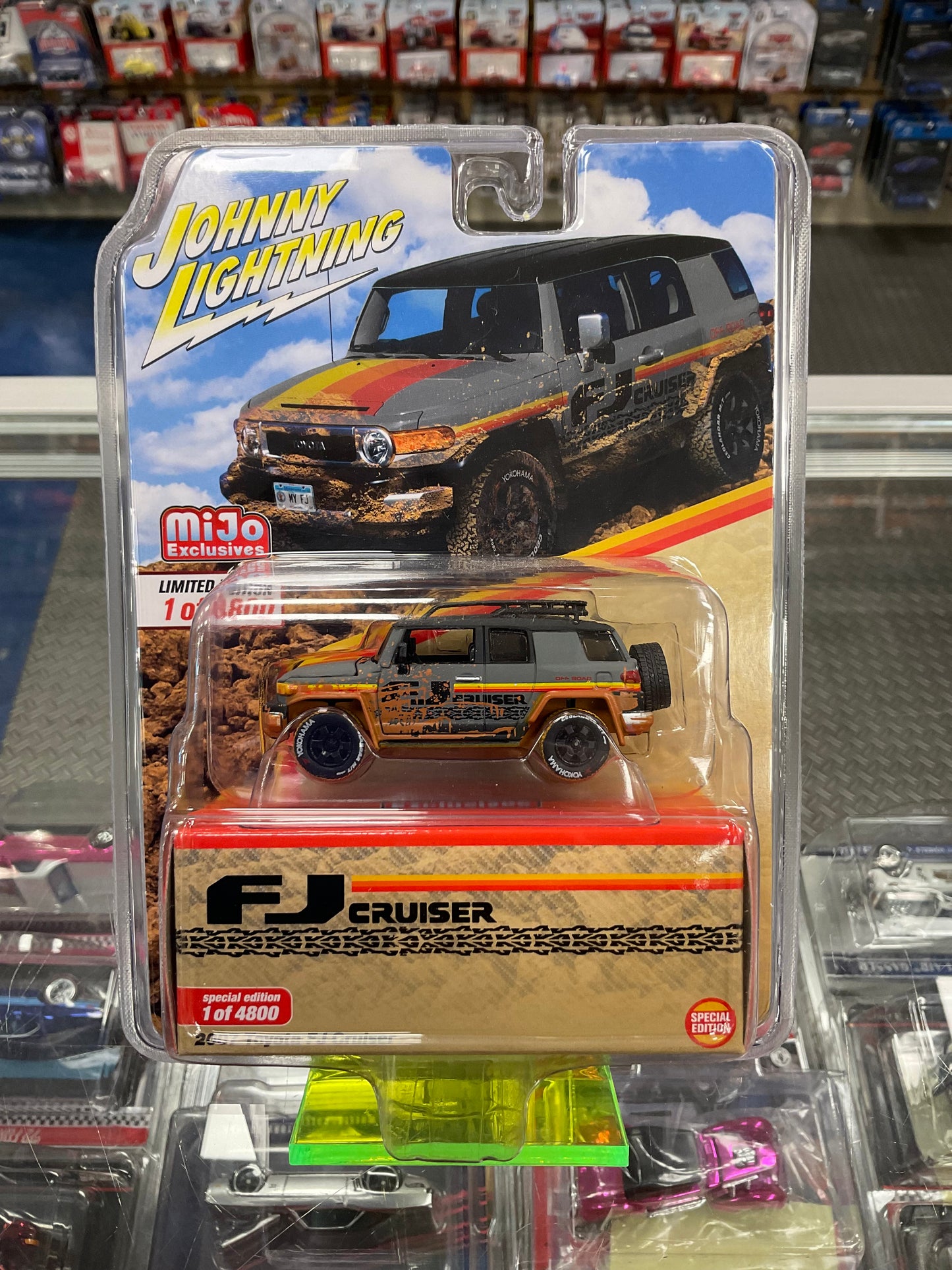 Johnny Lightning 2007 Toyota FJ Cruiser Dirty