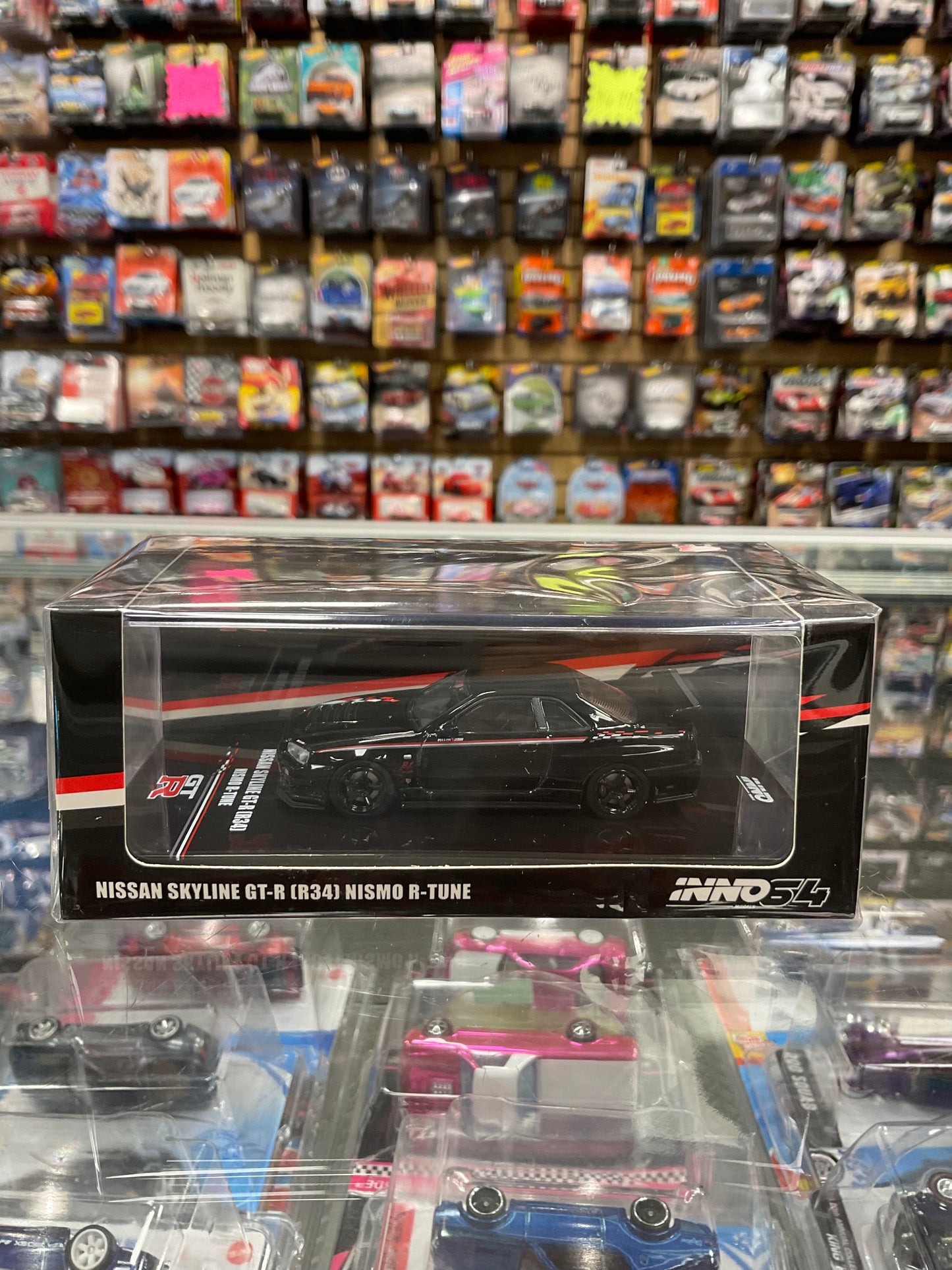 Inno64 Nissan Skyline GT-R (R34) NISMO R-Tune Black Pearl