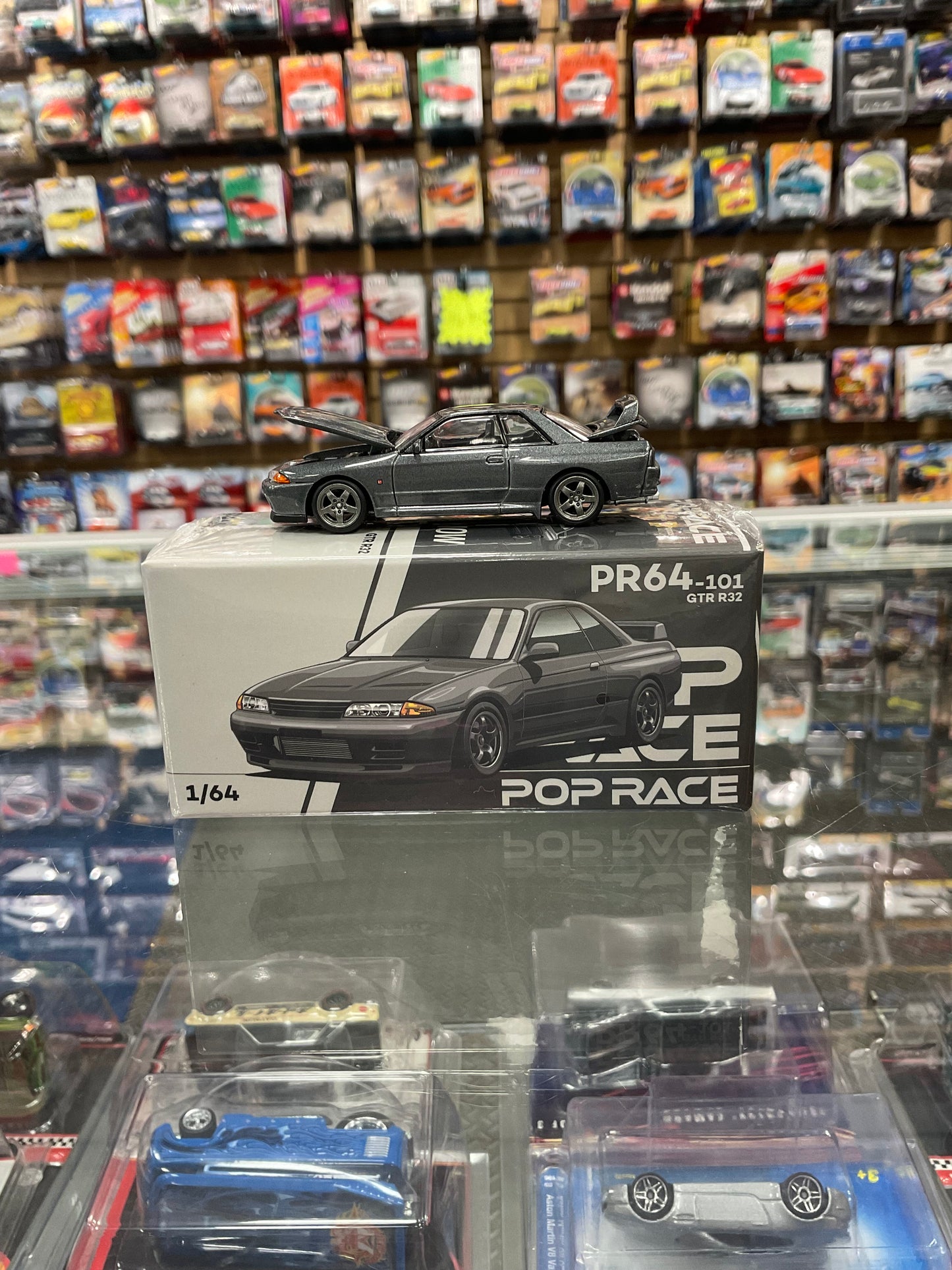 Pop Race PR64-101 GTR R32