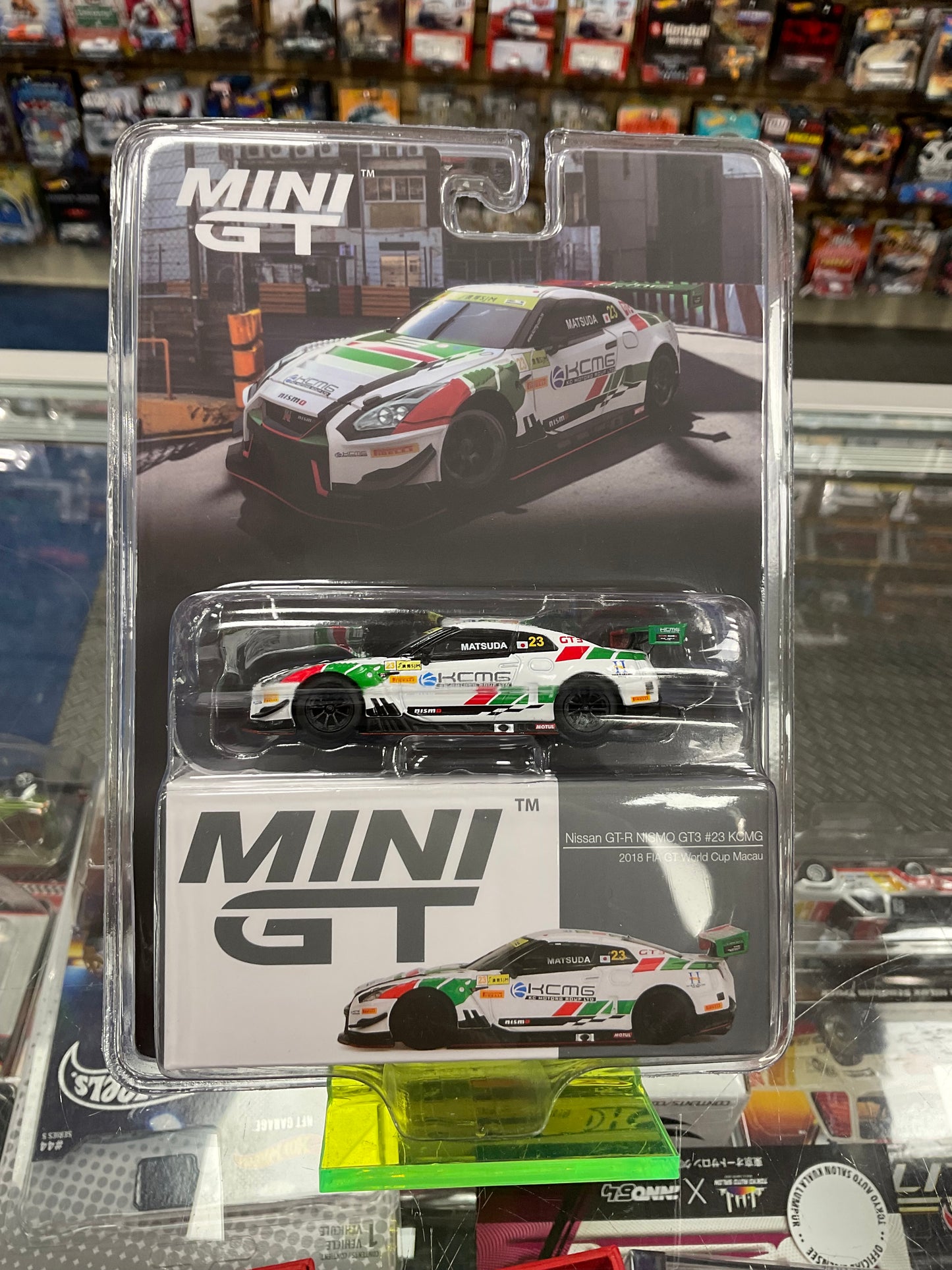 Mini GT 593 Nissan GT-R NISMO #23 KCMG 2018 FIA GT World Cup Macau
