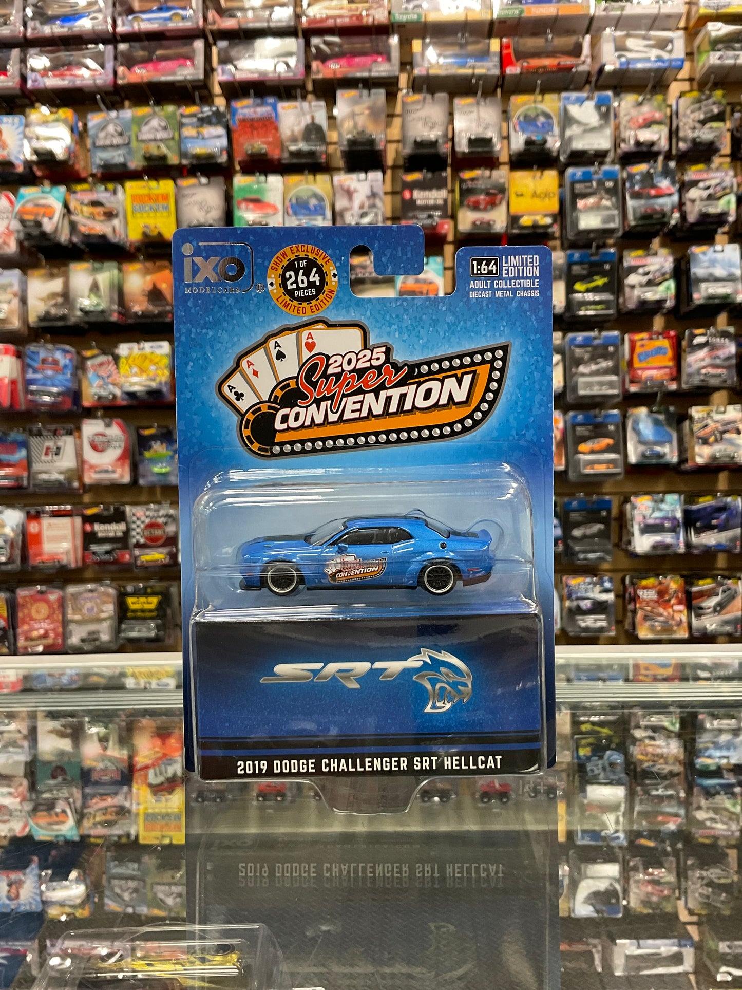 Tarmac Works IXO modelcars 2025 Super Convention 2019 Dodge Challenger SRT Hellcat