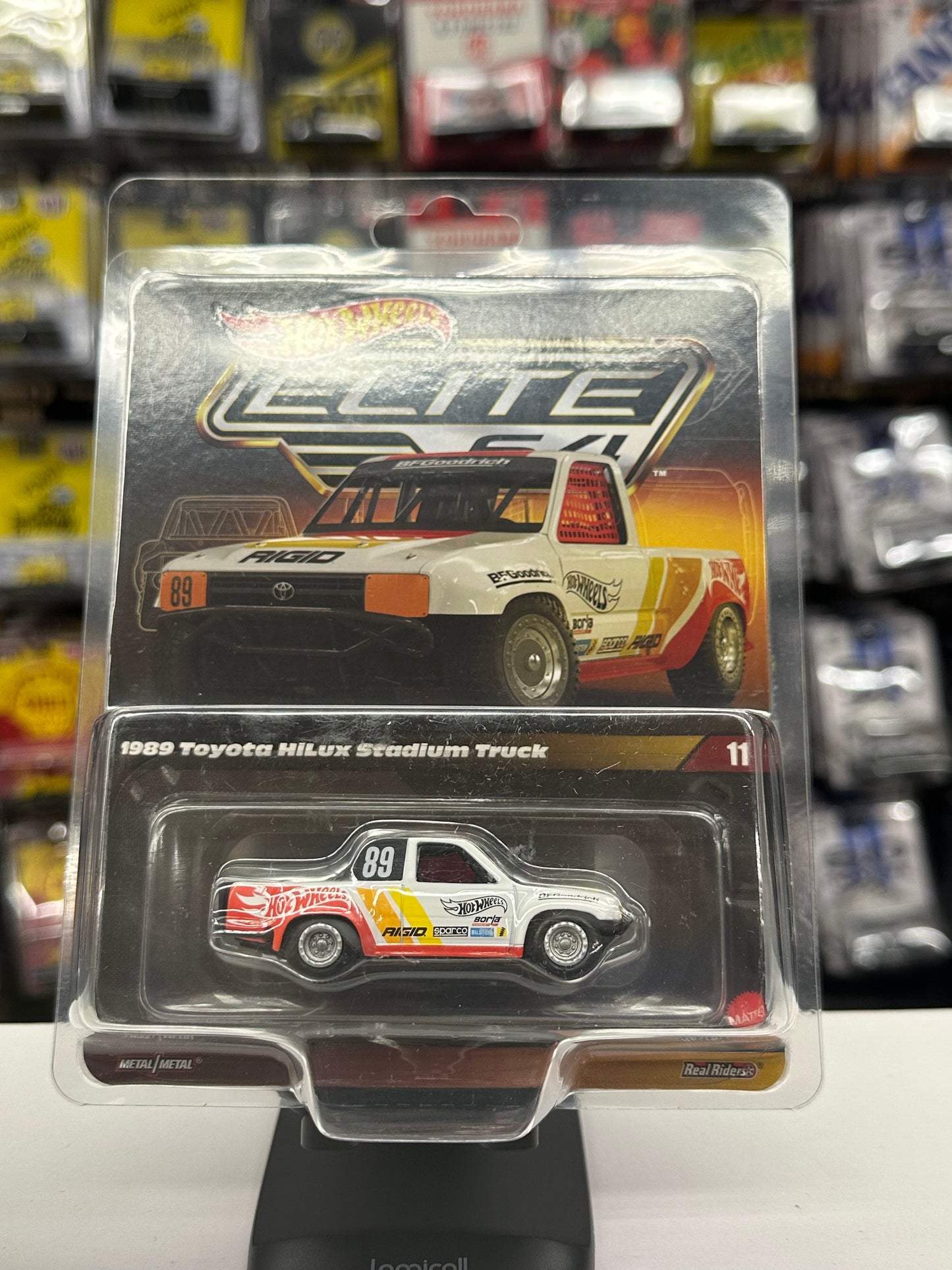 Hot Wheels Elite 64 1989 Toyota HiLux Stadium Truck