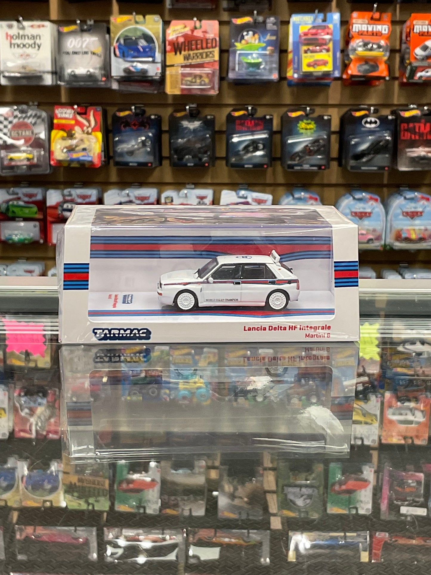 Tarmac Lancia Delta HF Integrale Martini 6
