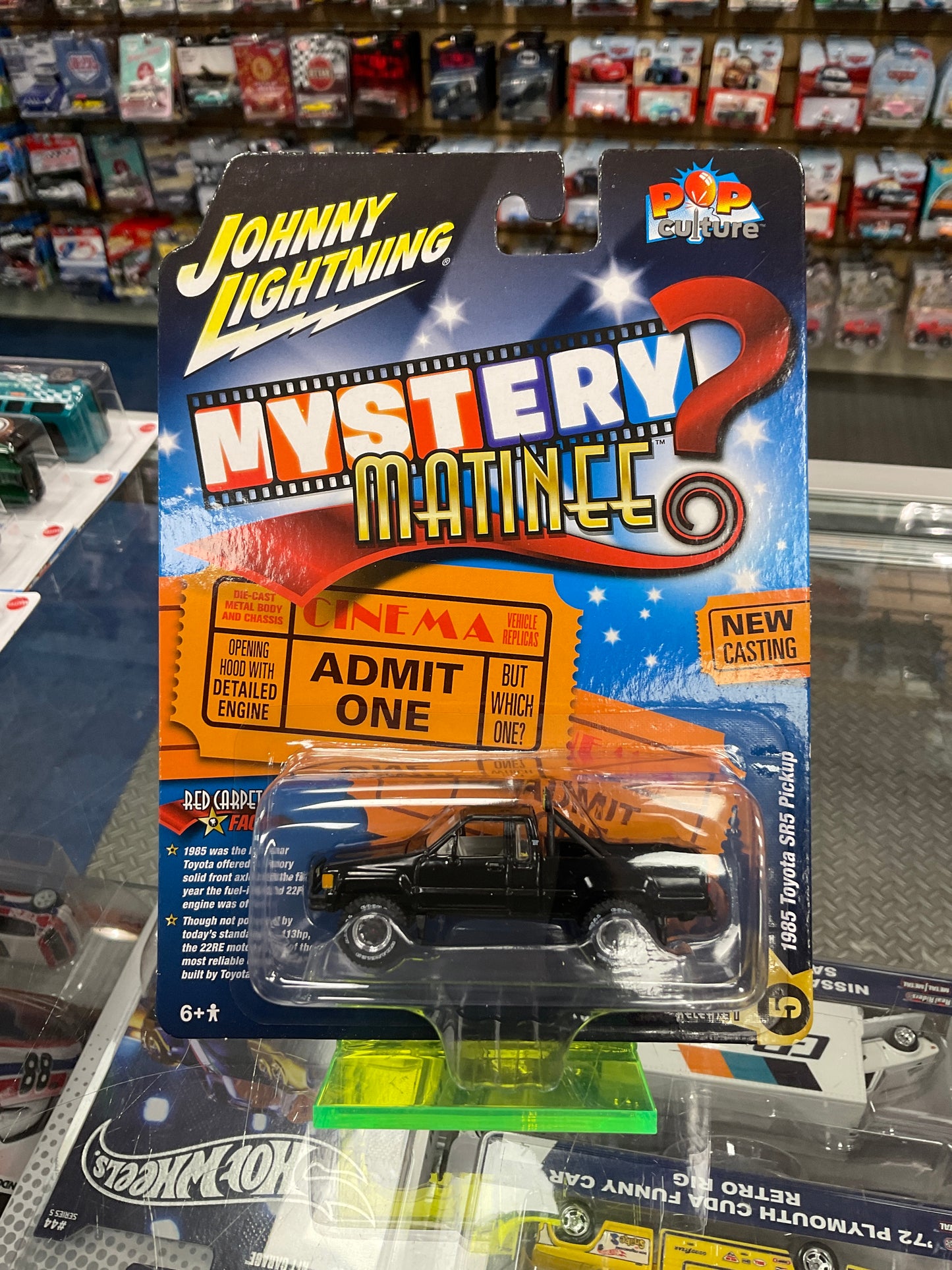 Johnny Lightning Mystery Matinée 1985 Toyota SR5 Pickup