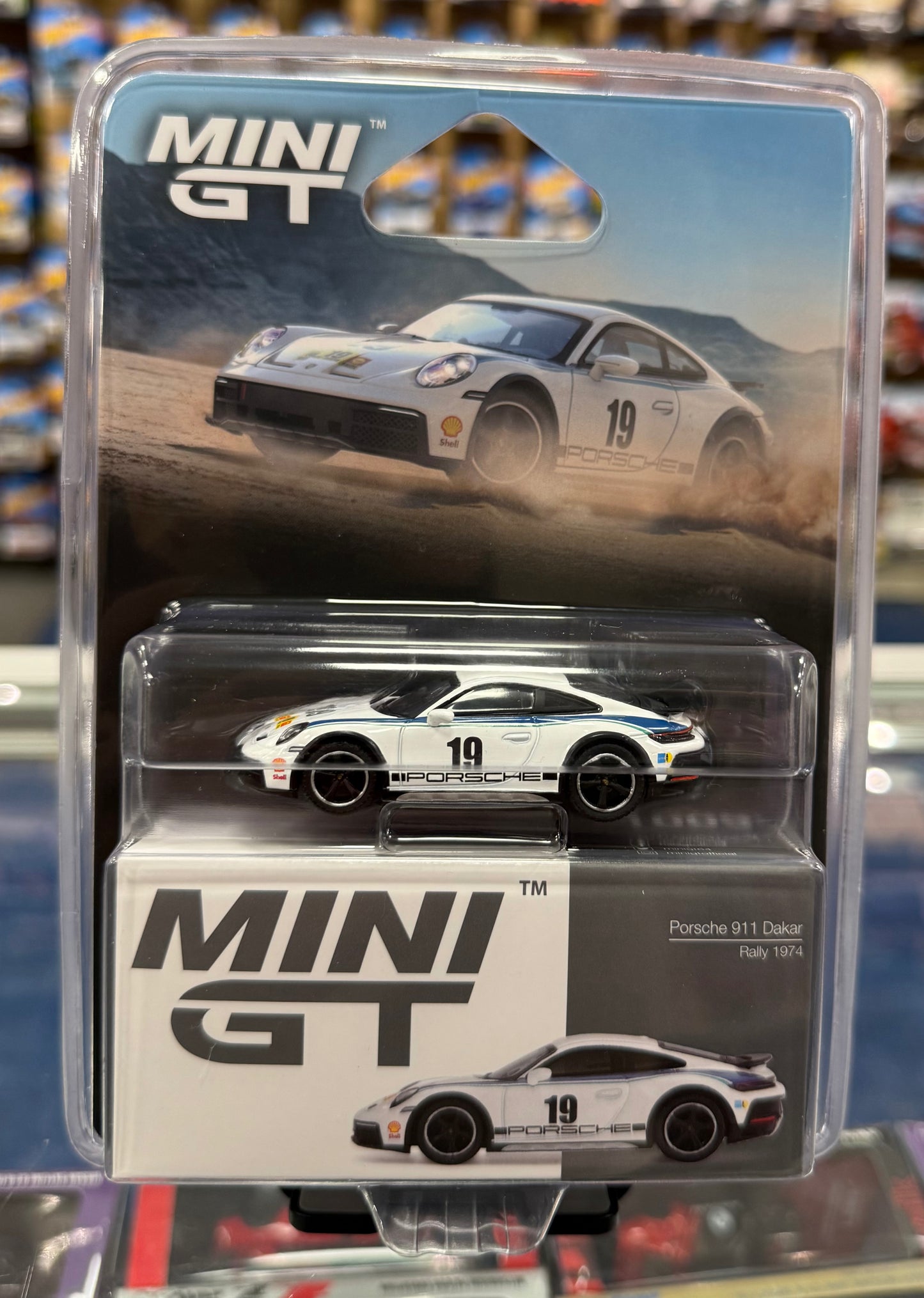 Mini GT 1009 Porsche 911 Dakar Rally 1974