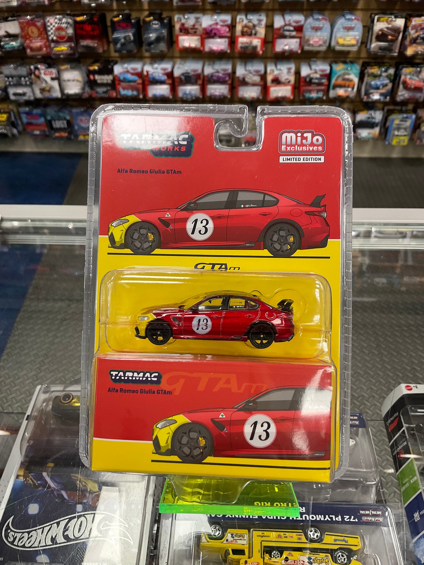 Tarmac Works MiJo exclusives Alfa Romeo Giulia GTAm