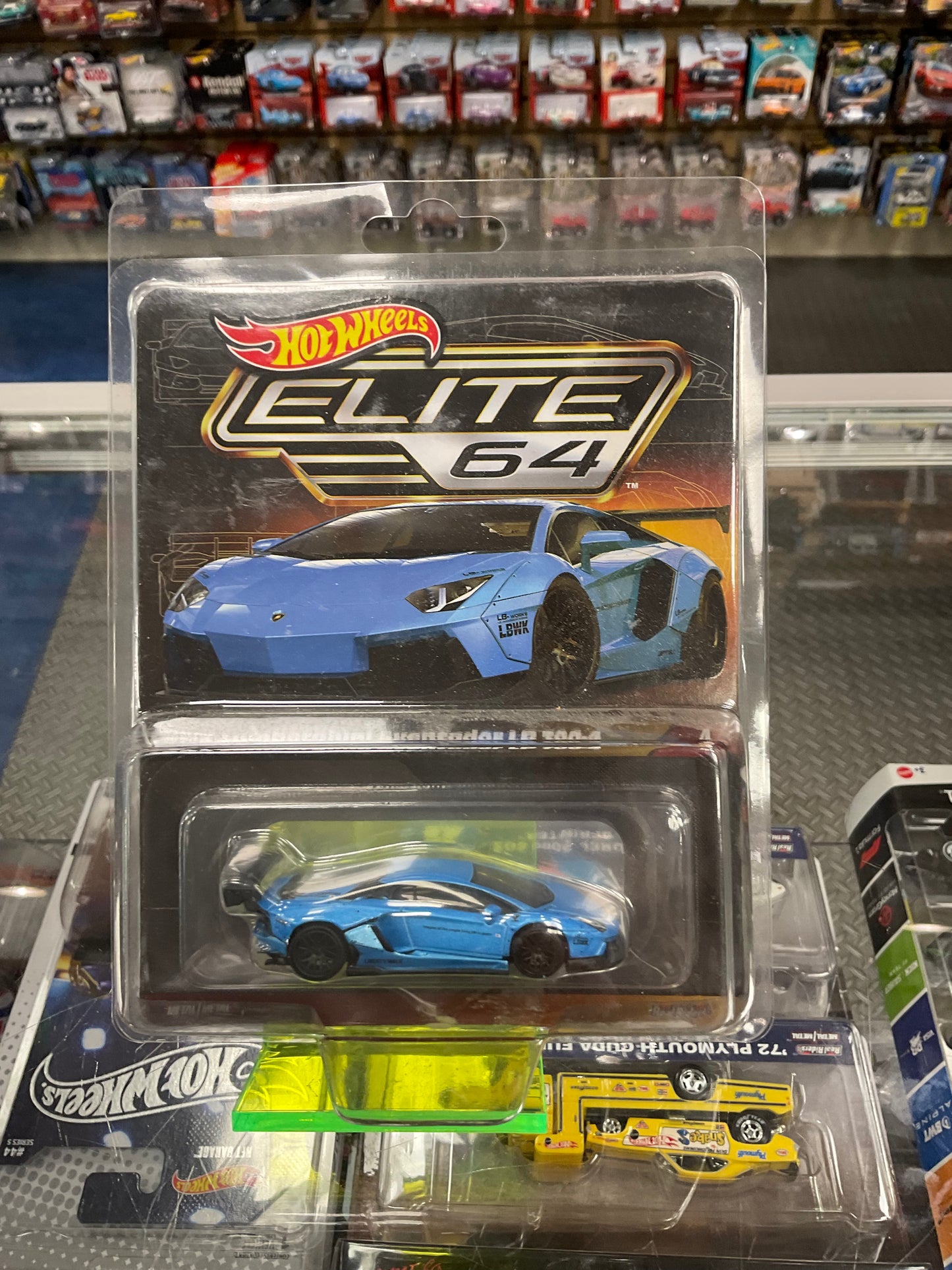 Hot Wheels Elite 64 LBWK Lamborghini Aventador LP 700-4