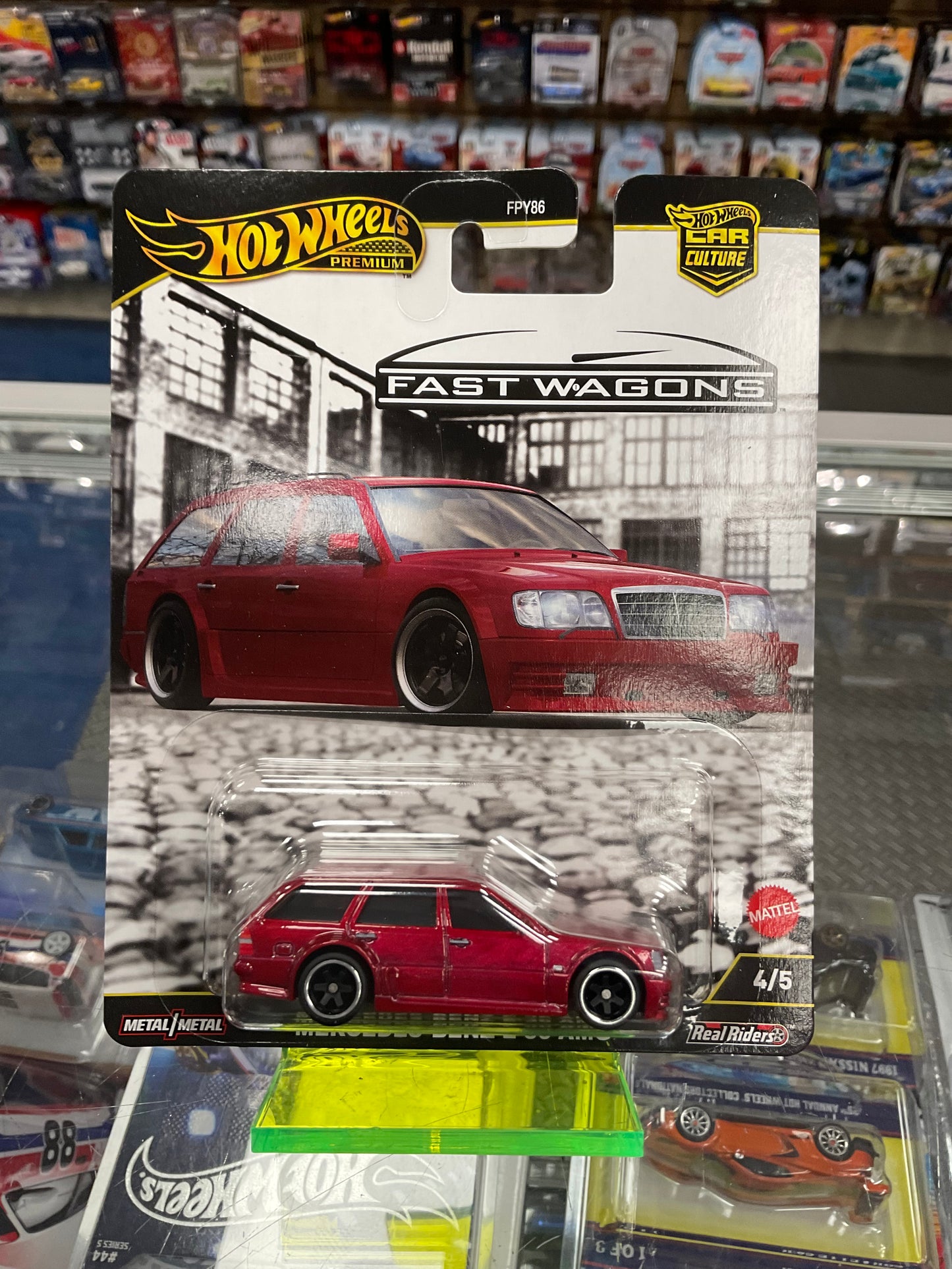 Hot Wheels premium car culture Fast Wagons set of 5