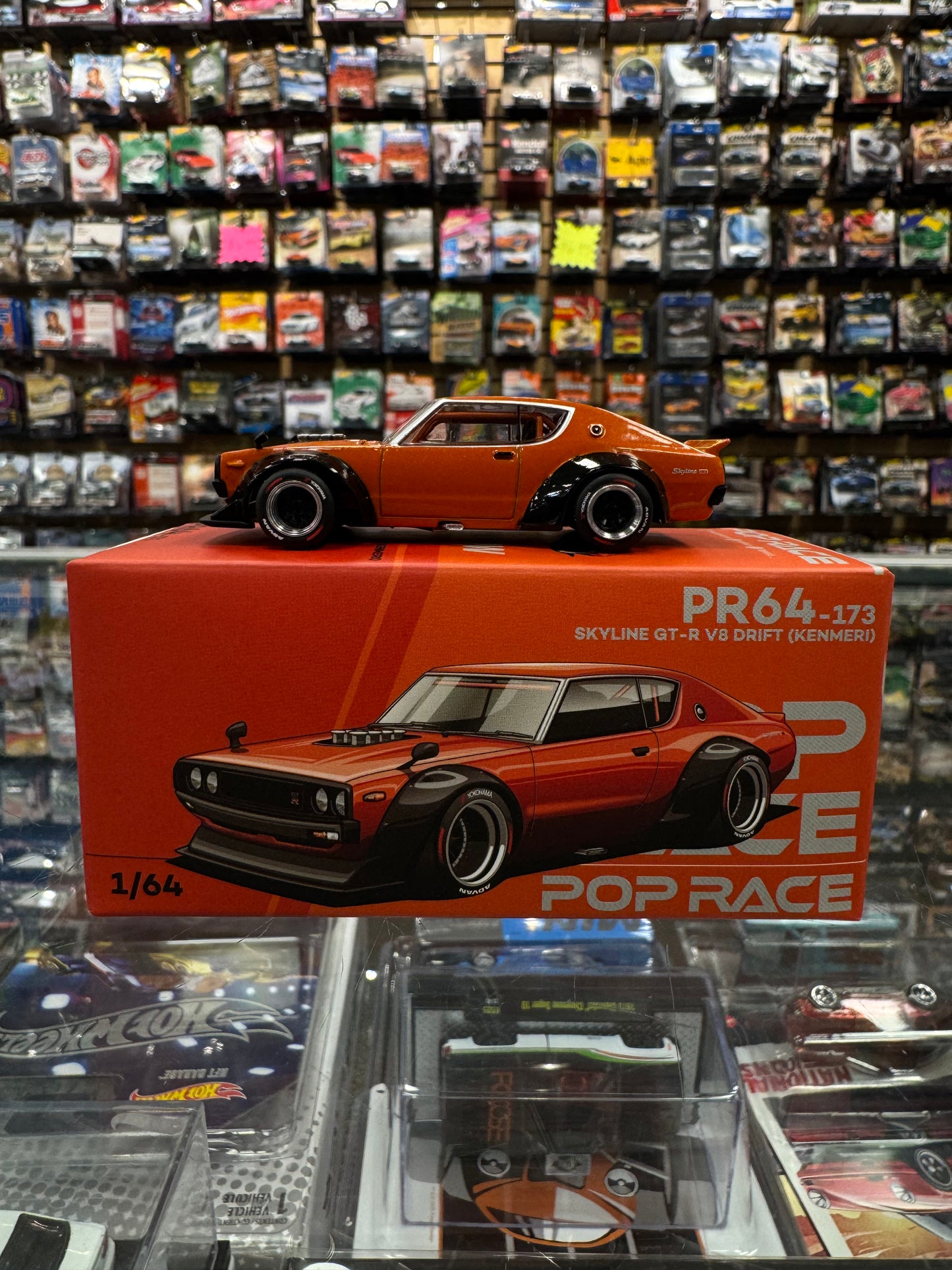 Pop Race PR64-173 Skyline GT-R V8 Drift (Kenmer)