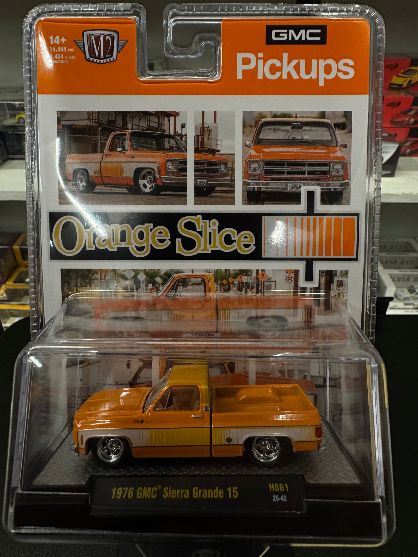 M2 Machines 1976 GMC Sierra Grande 15