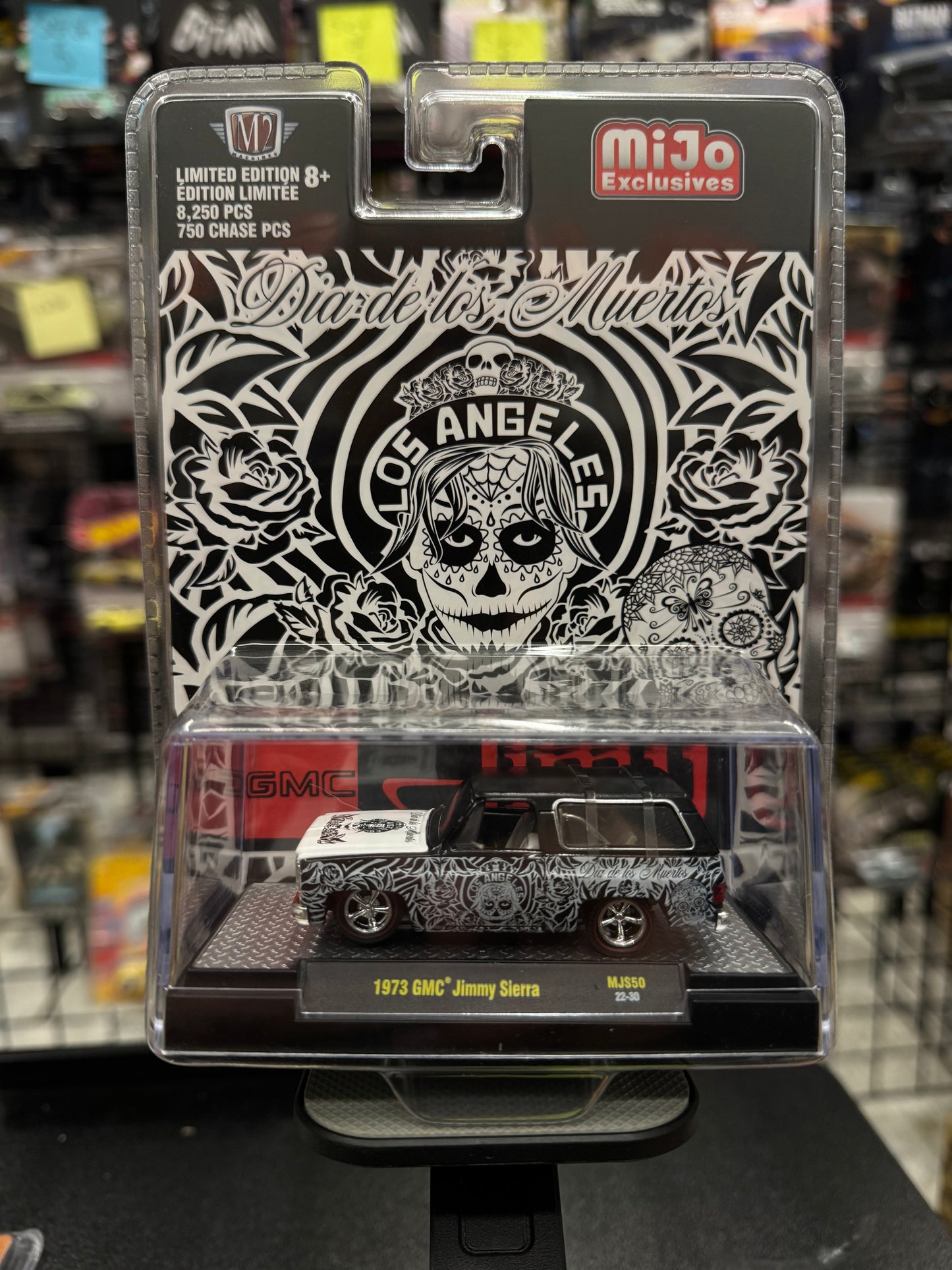 M2 Machines 1973 GMC Jimmy Sierra Dia de los Muertos LA MJS50