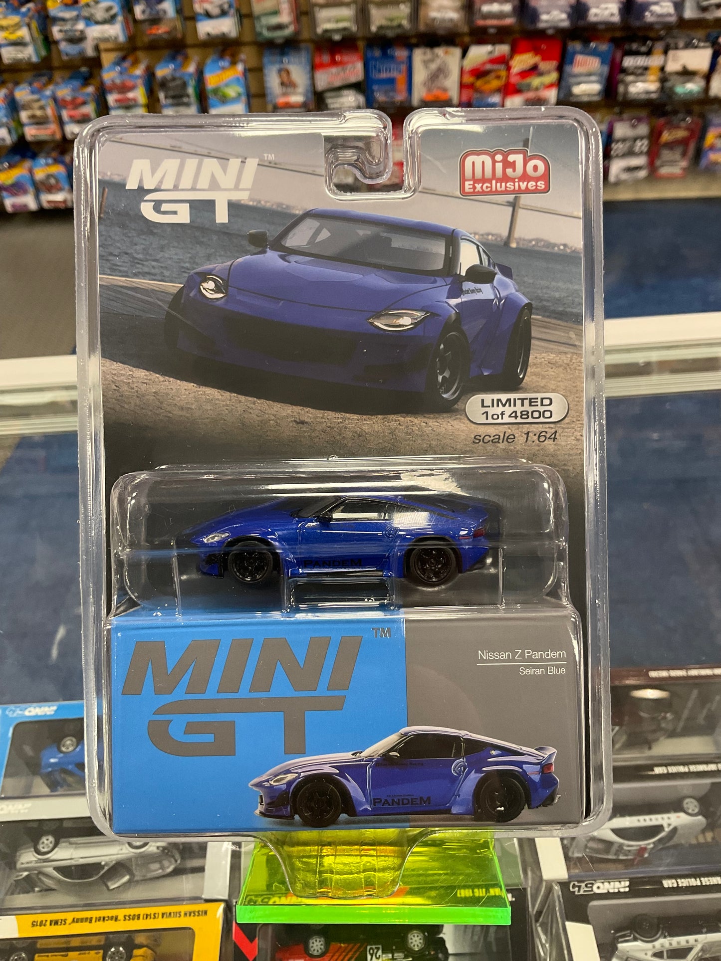 MiniGT 778 Nissan Z Pandem Seiran Blue