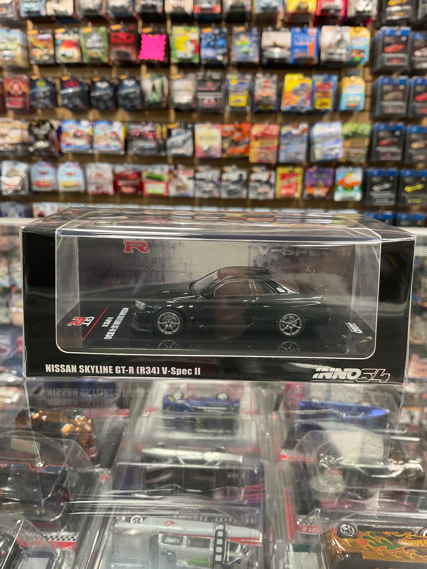 Inno64 Nissan Skyline GT-R R34 V-Spec II Black