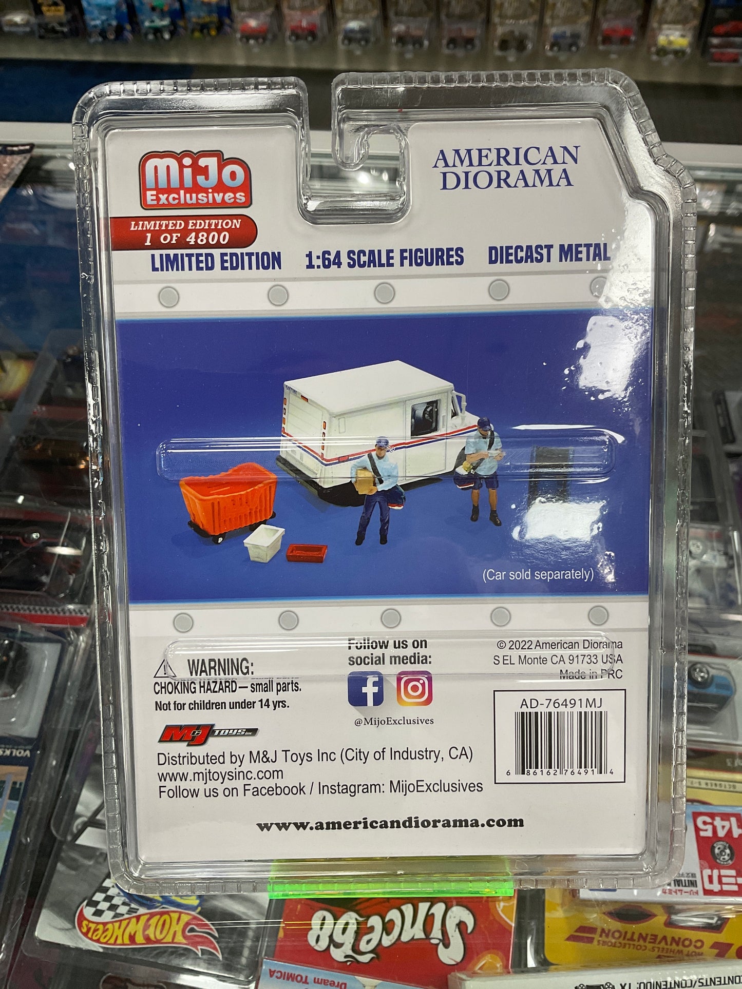 American diorama Mijo Exclusive Mail Service 1:64 diecast figures