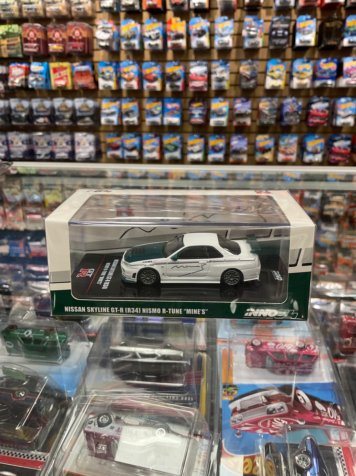 Inno64 Nissan Skyline GT-R R34 Nismo R-Tune “Mine’s” Green Carbon
