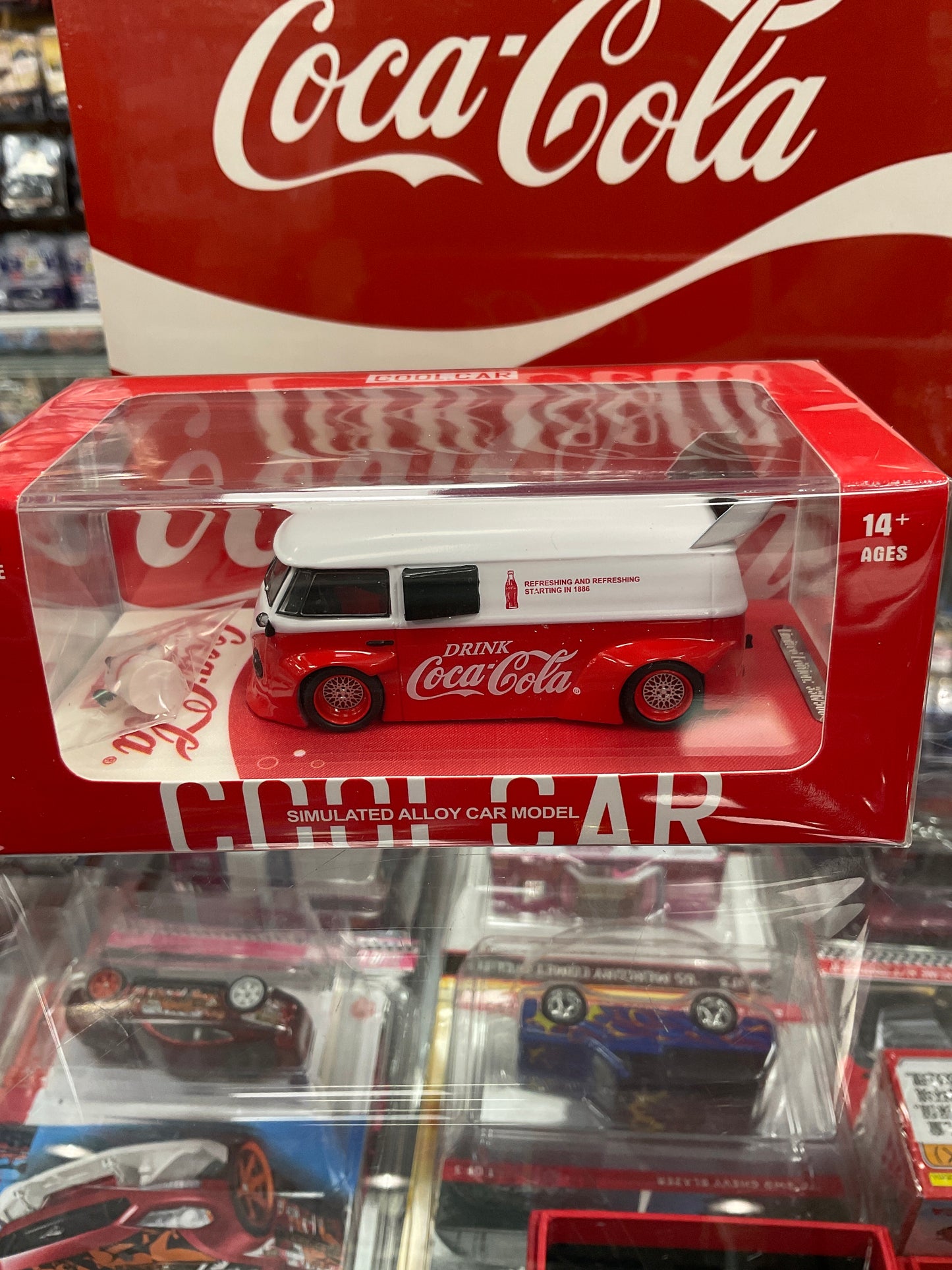 Cool Car Coca-Cola Volkswagen Trailer Set with Figures