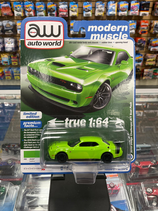 Autoworld Modern Muscle 2019 Dodge Challenger R/T Scat Pack Sublime Green