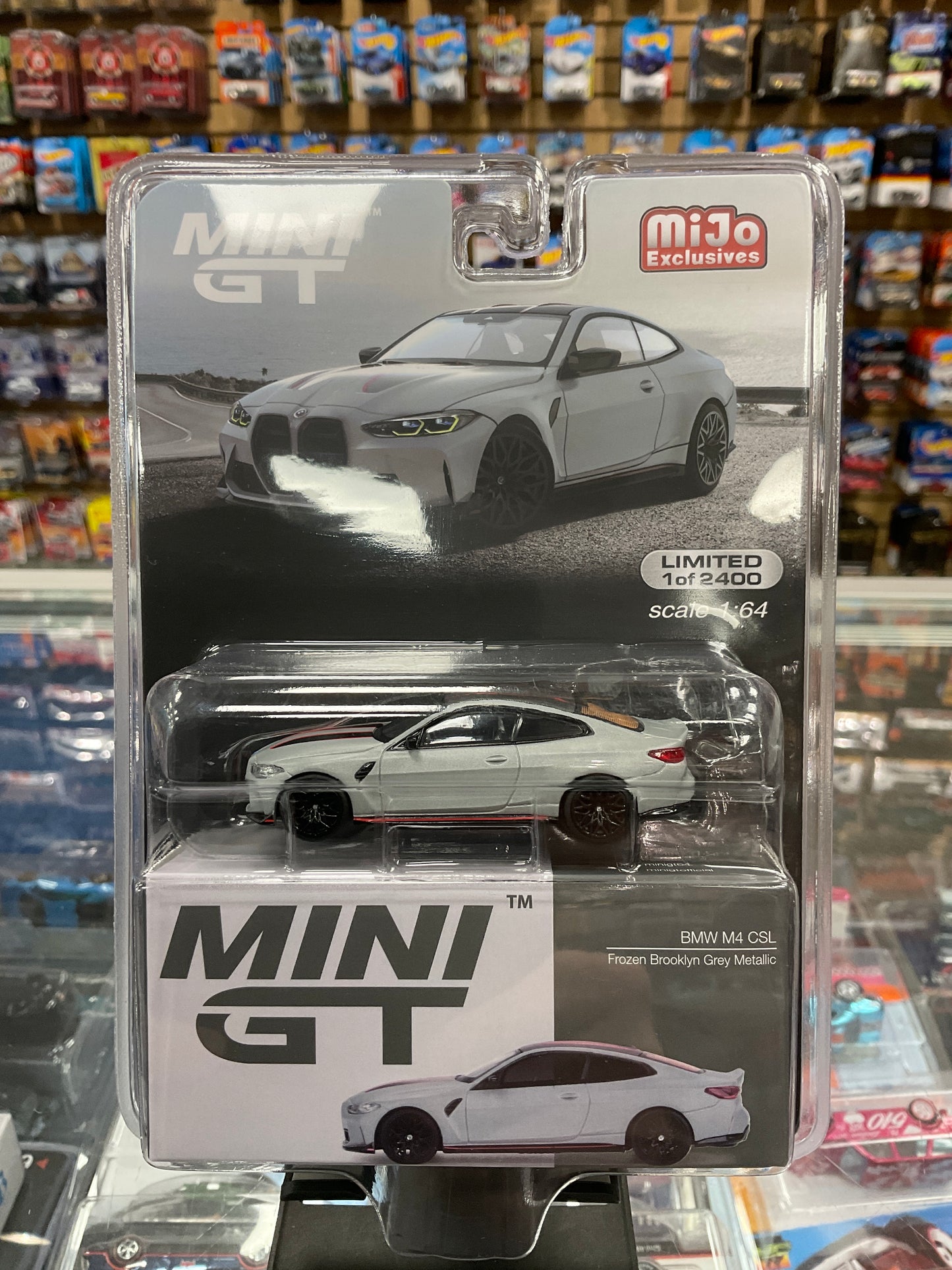 MiniGT 641 BMW M4 CSL FROZEN Brooklyn Grey Metallic