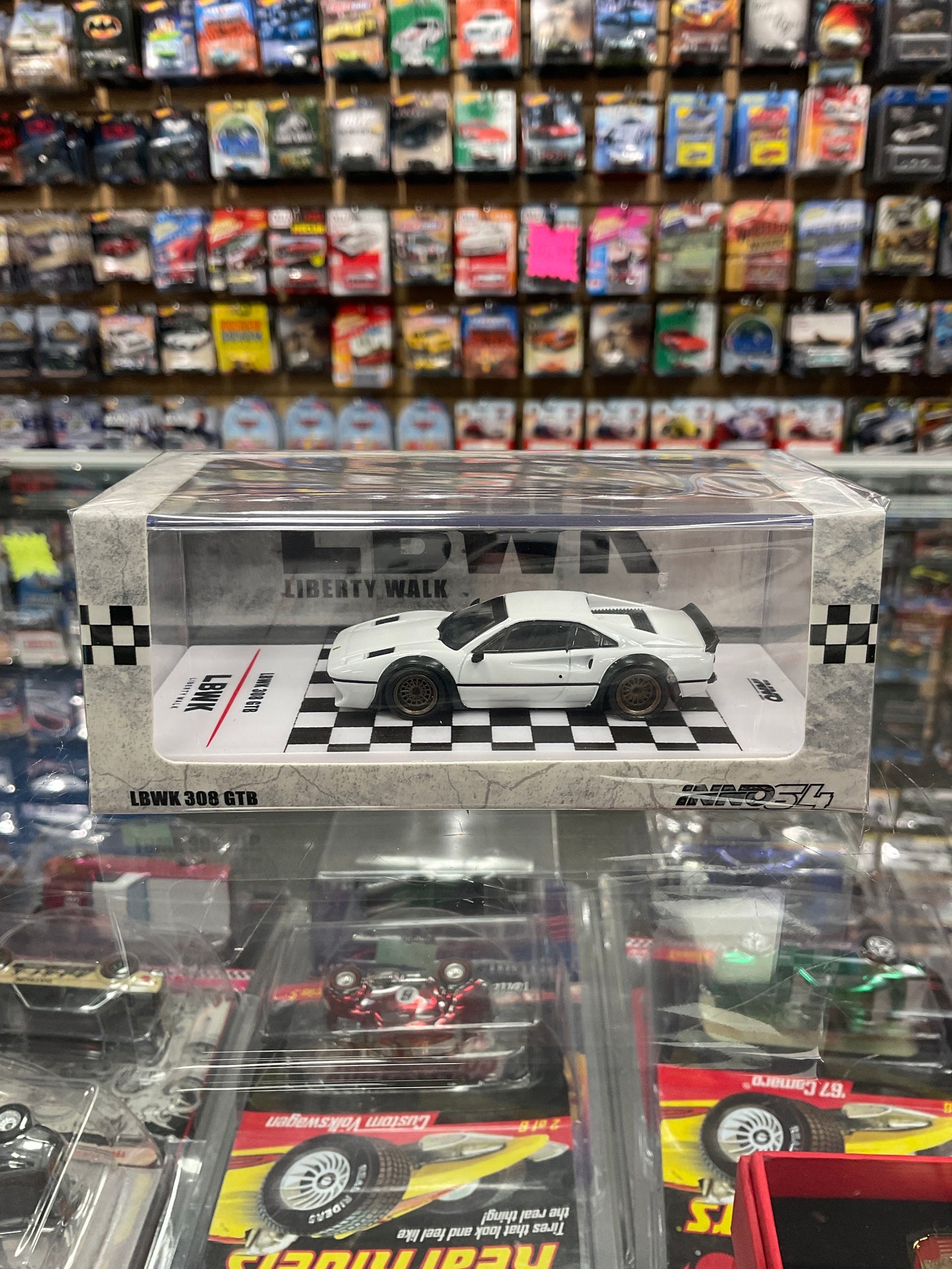 Inno64 LBWK Ferrari 308 GTB White