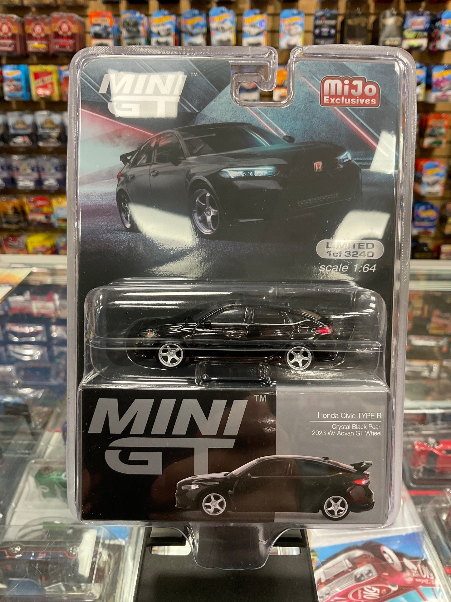 MiniGT 585 Honda Civic Type R Crystal Black Pearl