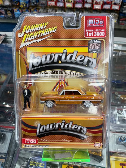 Johnny Lightning Lowriders 1963 Chevy Impala gold with figure