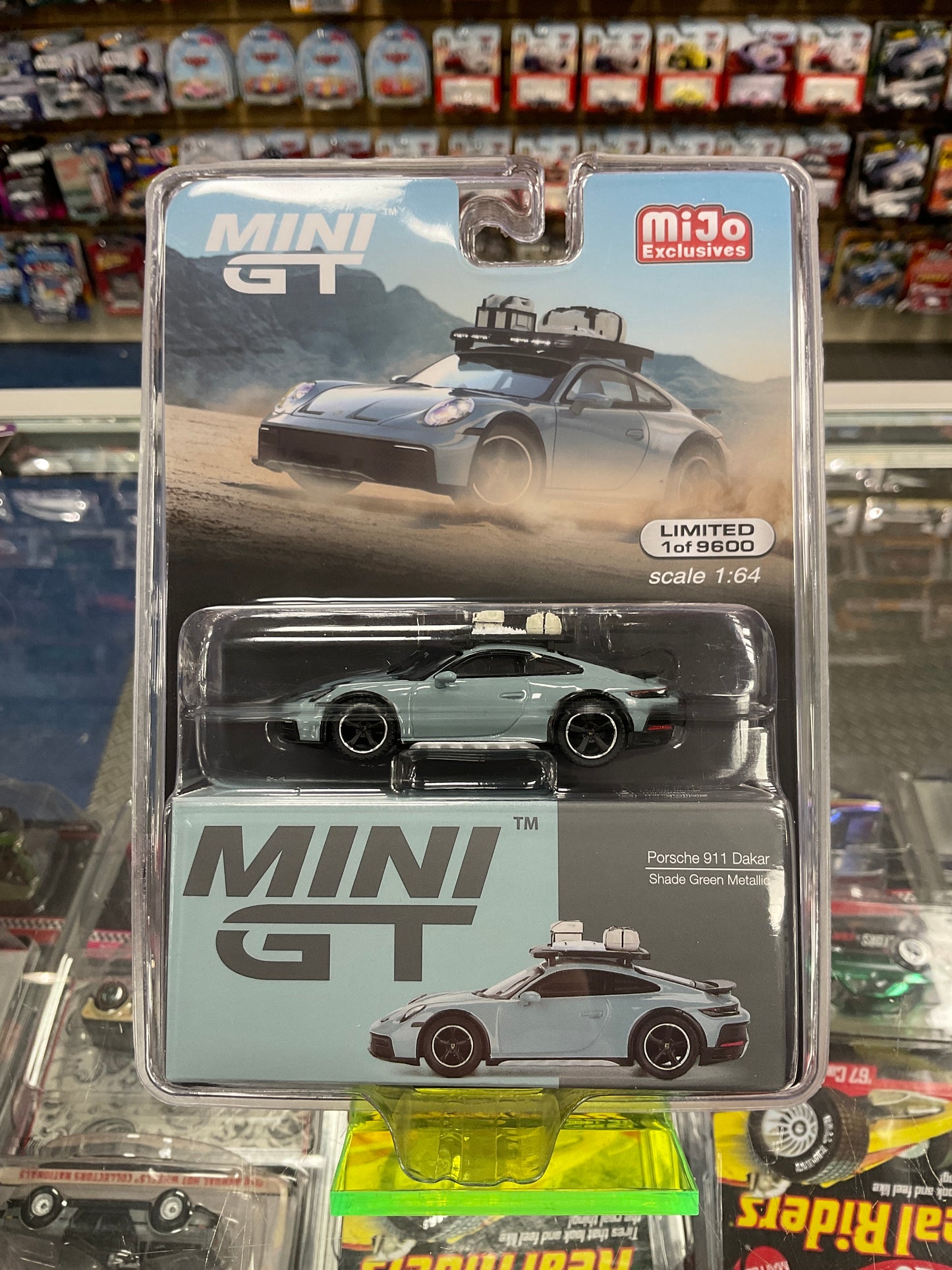 Mini GT 780 Porsche 911 Dakar Shade Green Metallic
