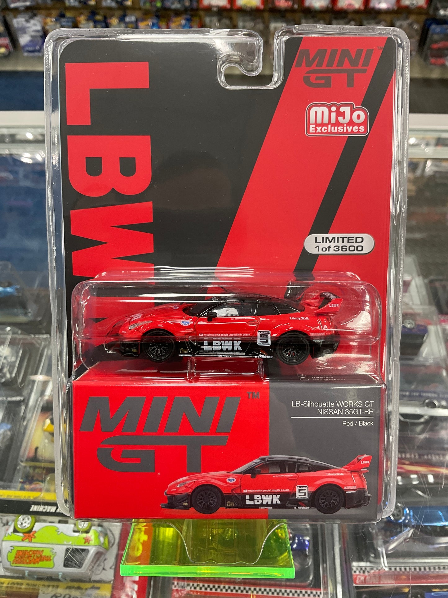 MiniGT 324 LB-Silhouette Works GT Nissan 35GT-RR Red/Black