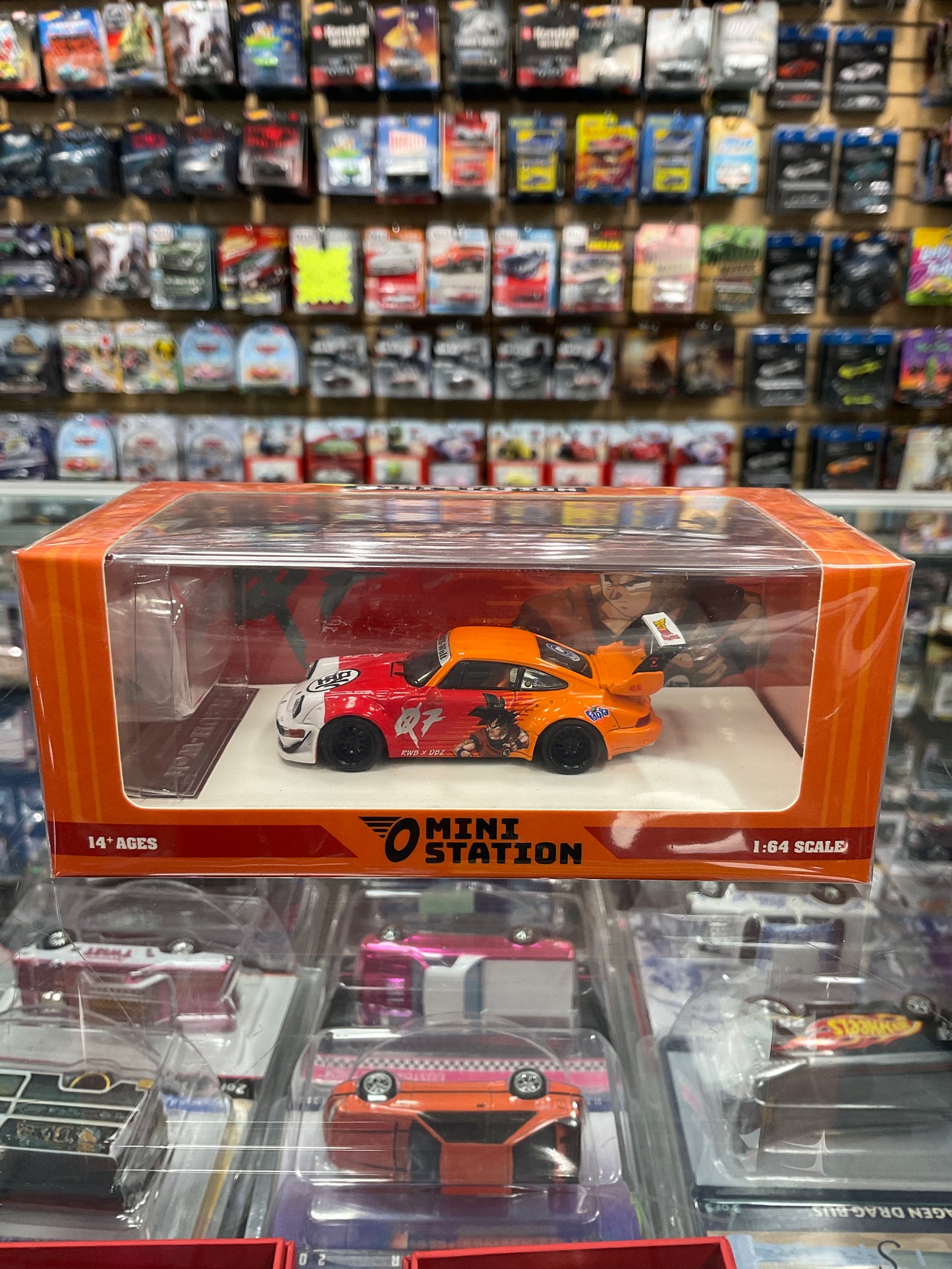 MiniStation RWB DBZ GOKU Sun Wukong with figure