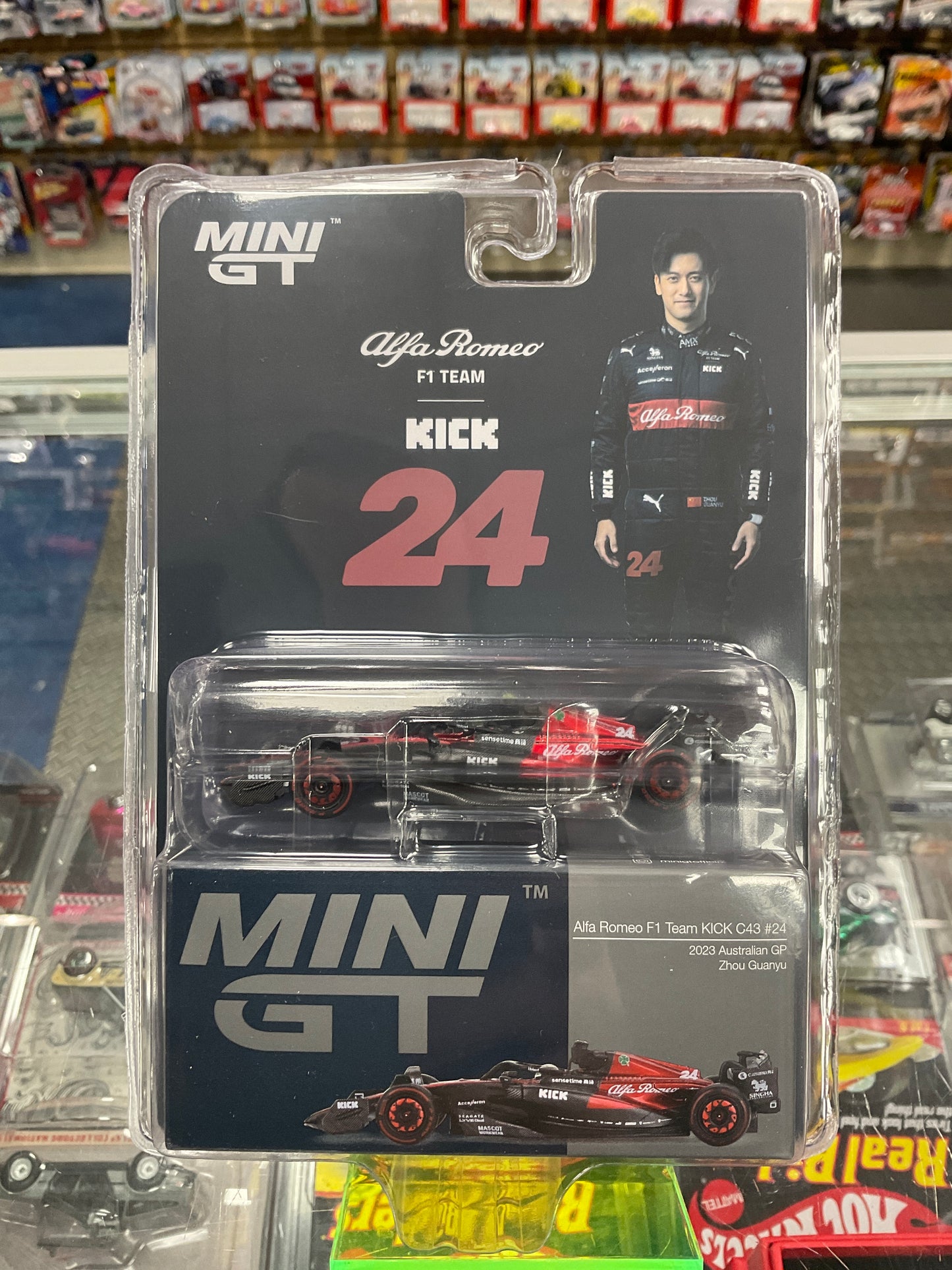 Mini GT 728 Alfa Romeo F1 Team KICK C43 #24 2023 Australia GP Zhou Guanyu