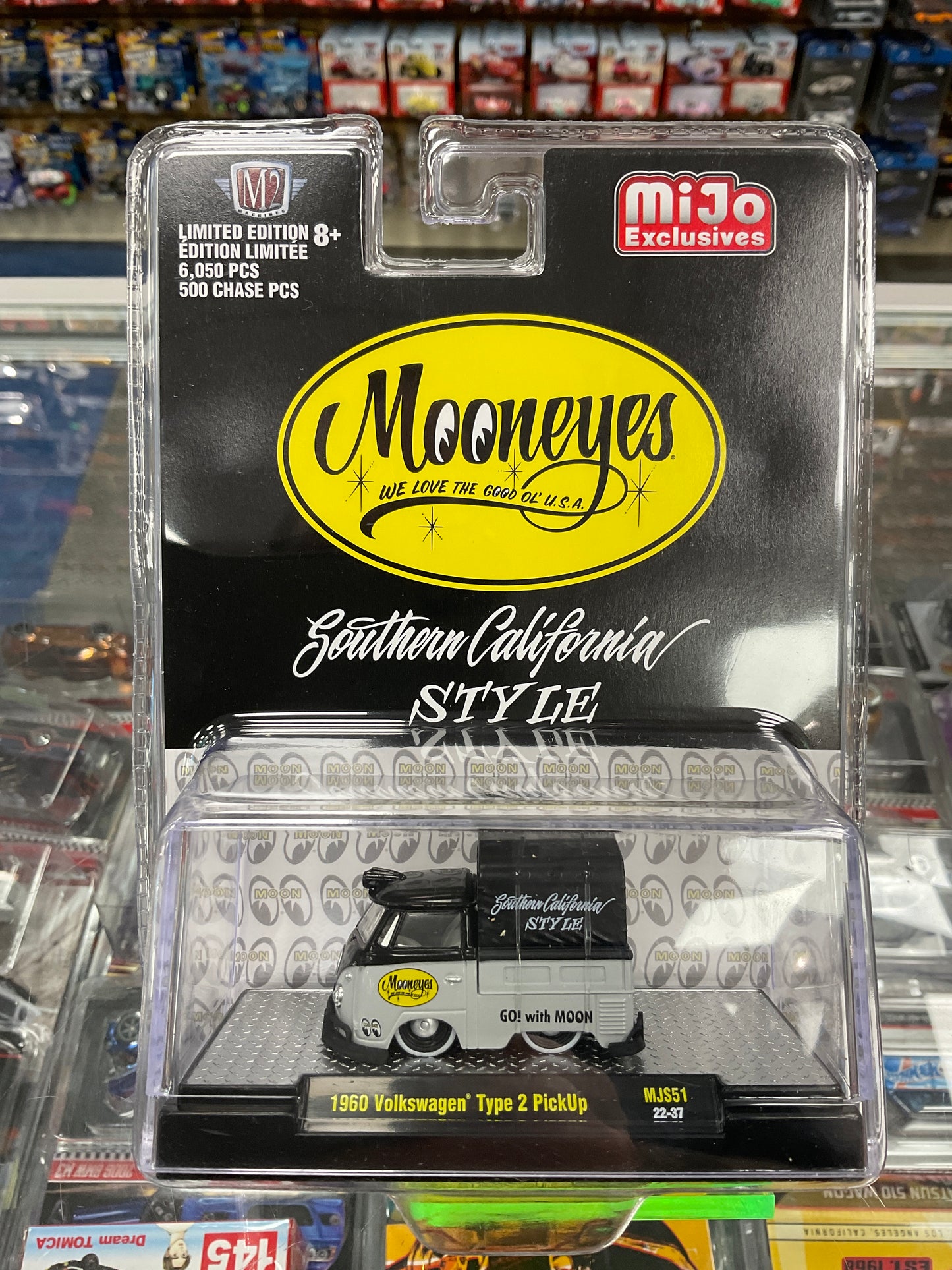M2 Machines MoonEyes 1960 VW Volkswagen Type 2 Pickup