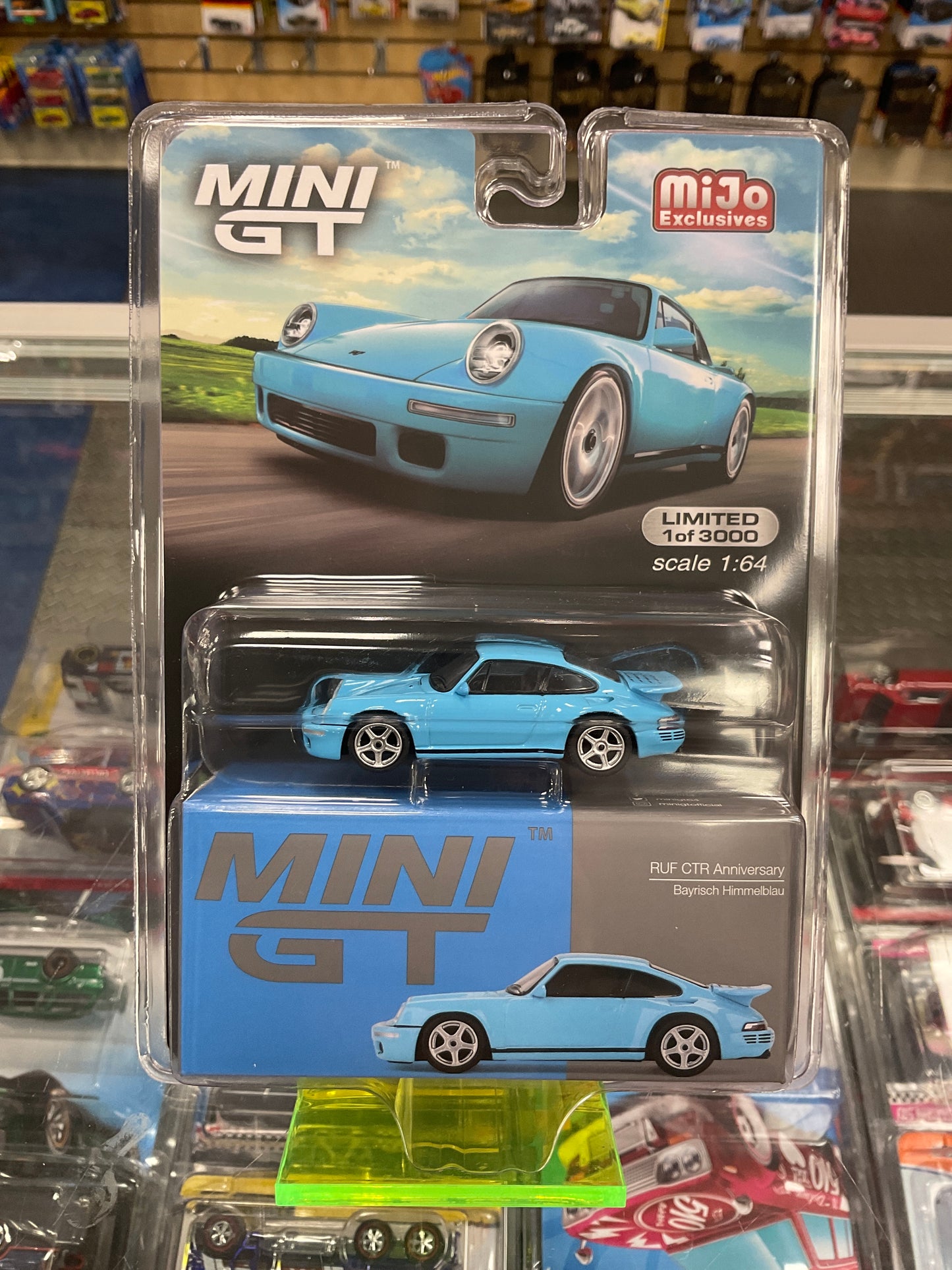 MiniGT 562 RUF CTR Anniversary Bayrisch Himmelblau Porsche