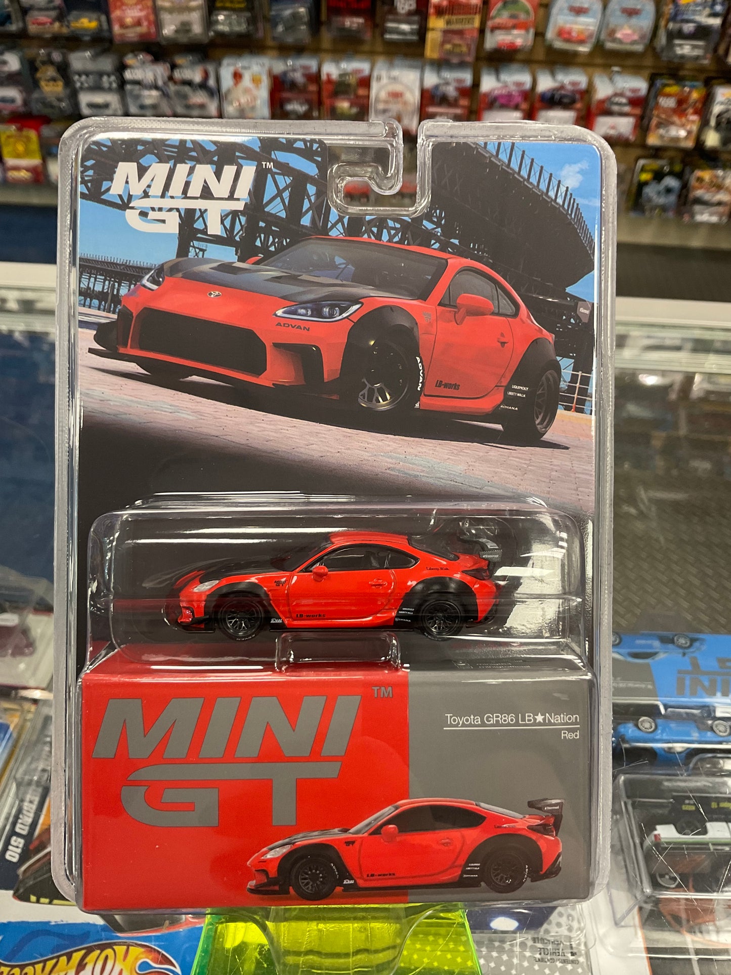 MiniGT 885 Toyota GR86 LB Nation Red