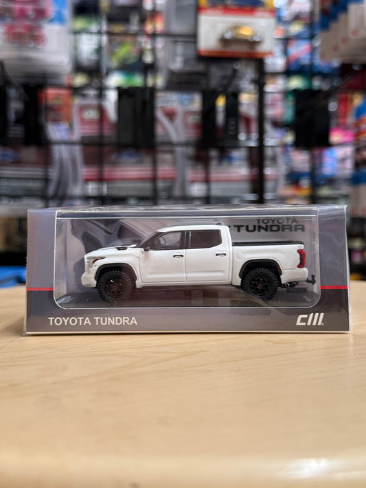 CM Model Toyota Tundra white
