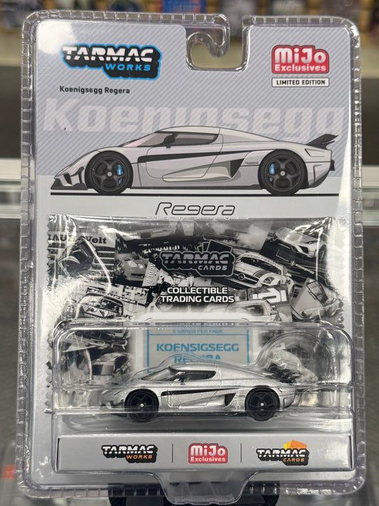 Tarmac Koenigsegg Regera Silver Metallic/ Blue Accents