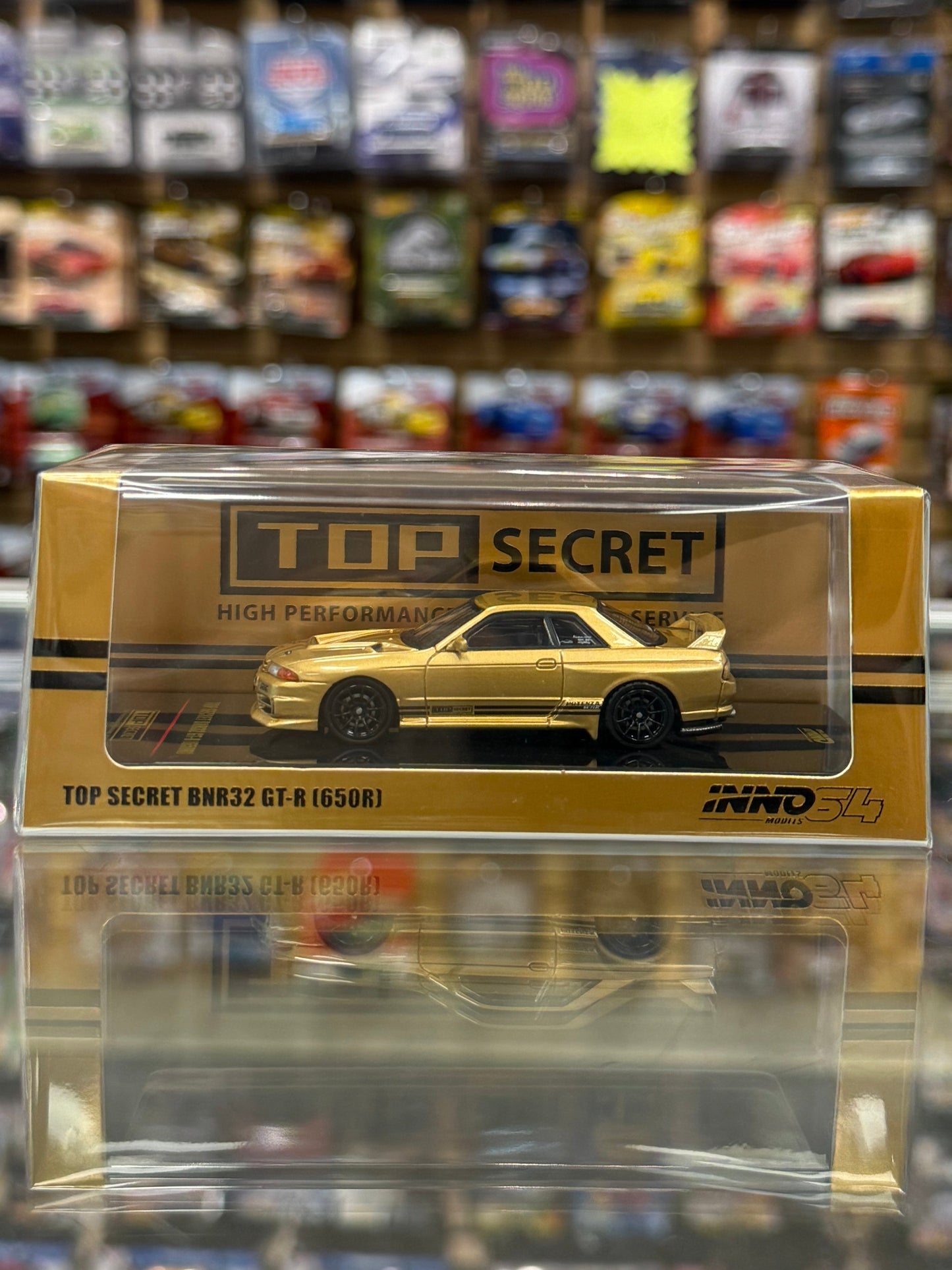 Inno64 Top Secret BNR32 GT-R (650R) Gold