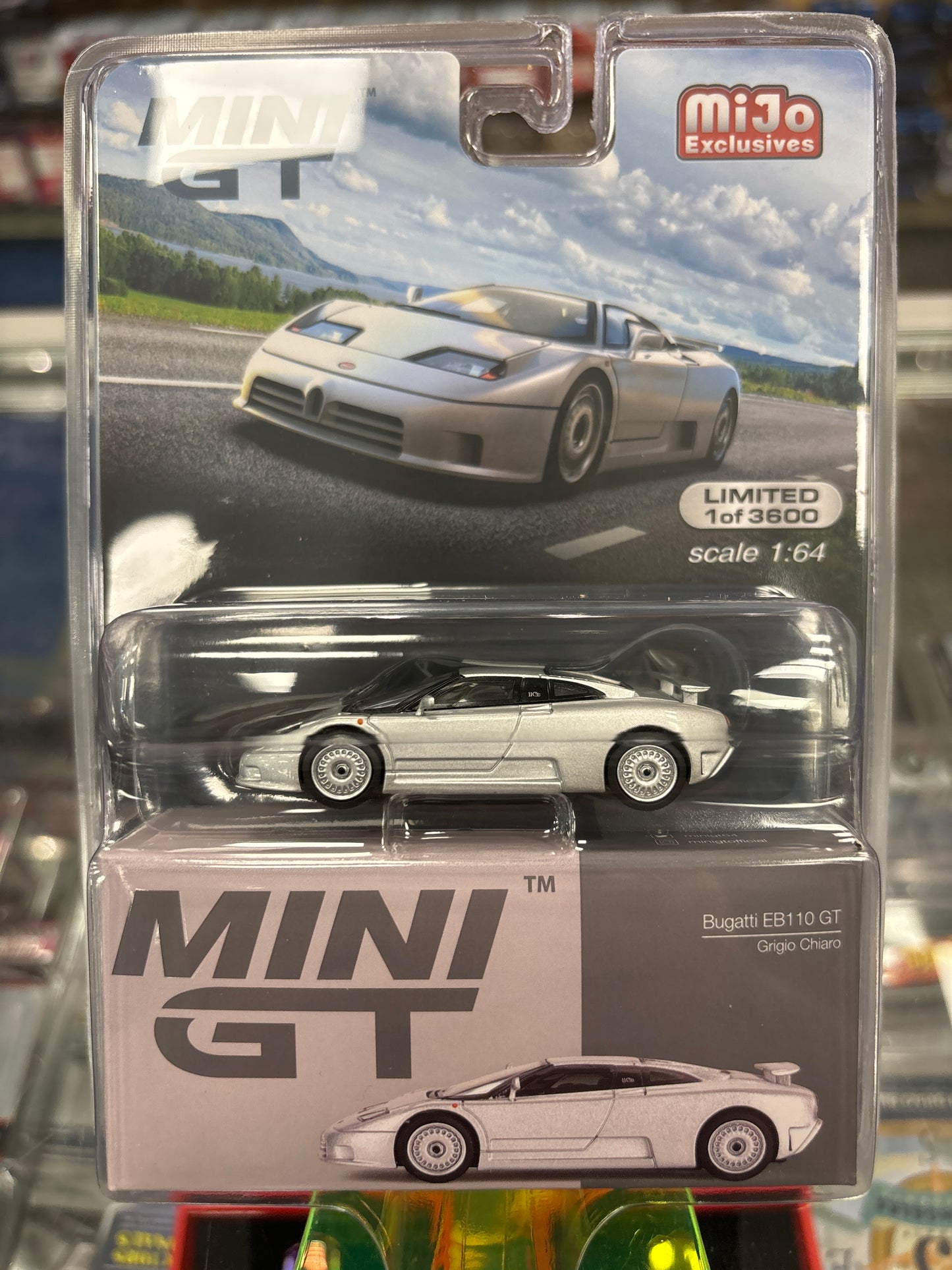 MiniGT 704 Bugatti EB110 GT Grigi Chiaro