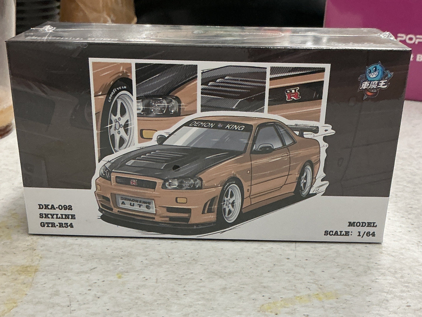 Demon King Nissan Skyline GT-R R34 Gold Carbon