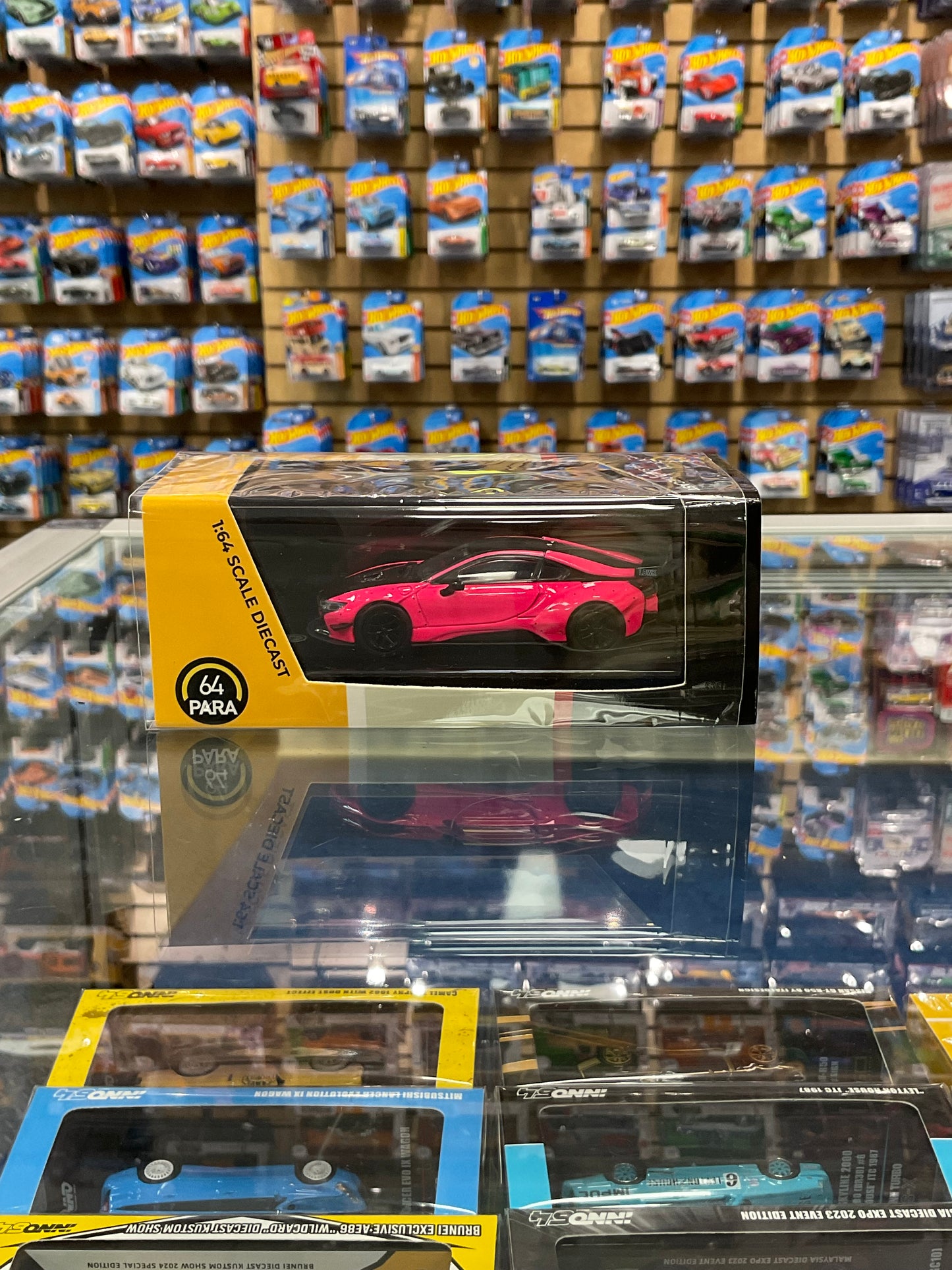Para64 LBWK BMW i8 Hot Pink with Black