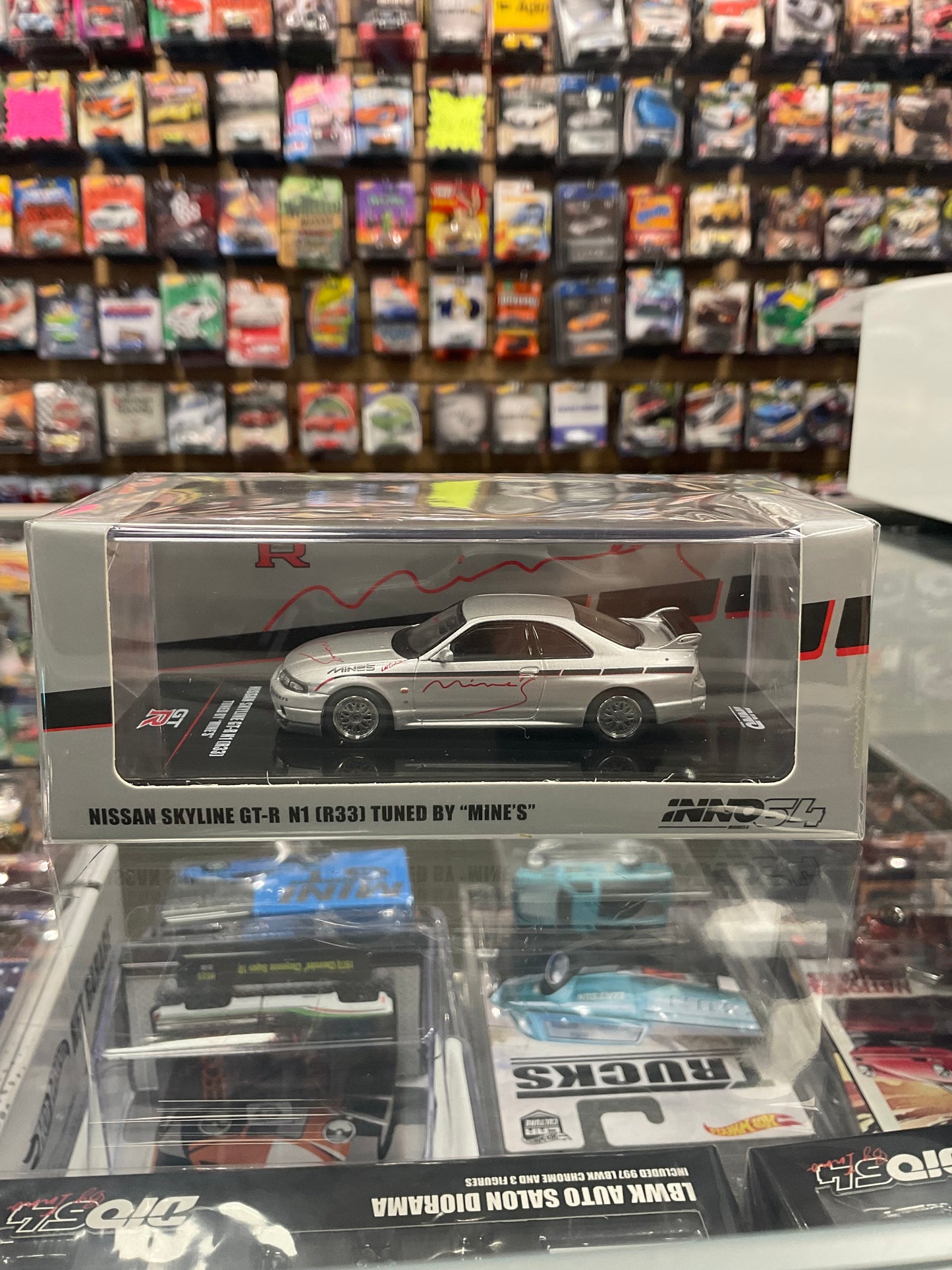 Inno64 Nissan Skyline Gt-r N1 (R33) “Tuned By Mine’s”Silver