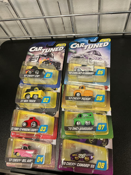 Car tuned series 6 set of 8