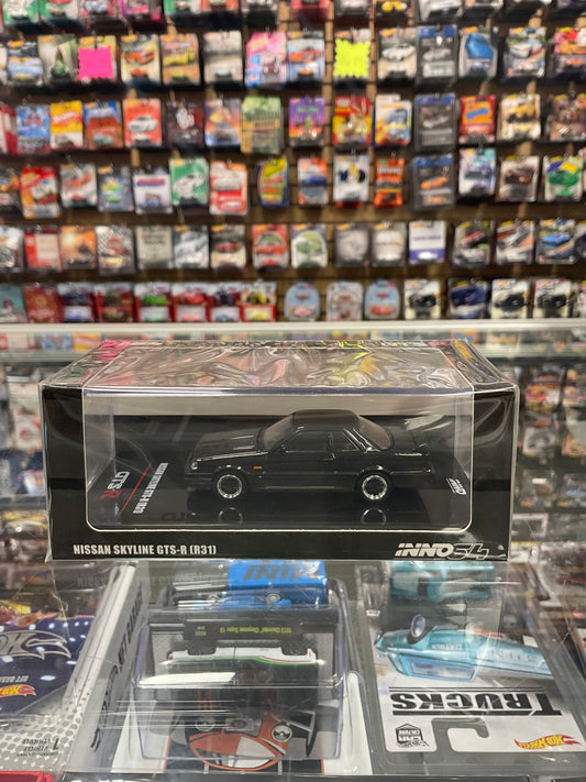 Inno64 Nissan Skyline GTS-R (R31) Black / Gun Metal