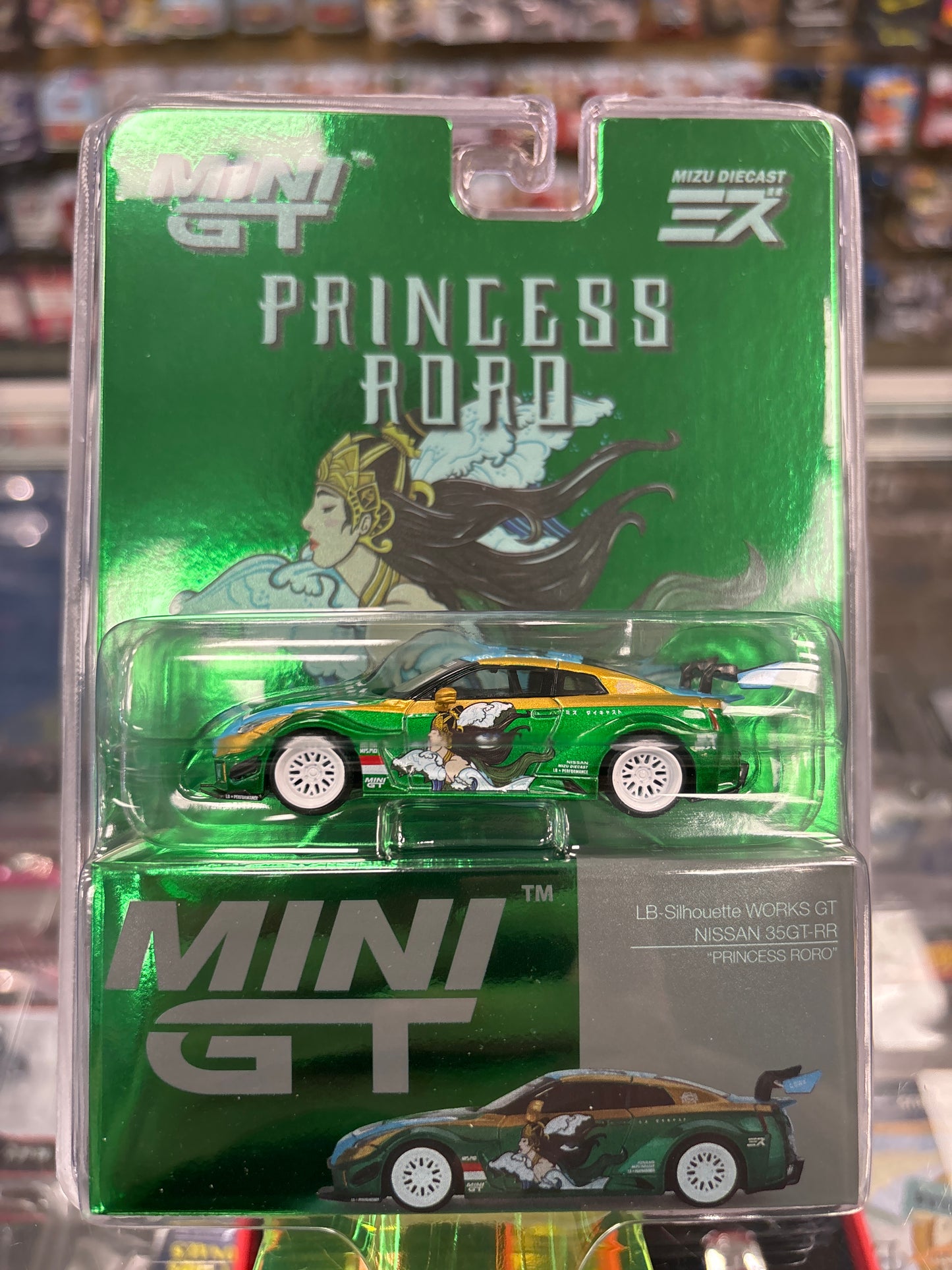 MiniGT 650 LB-Silhouette Works GT Nissan 35GT-RR Princess RoRo