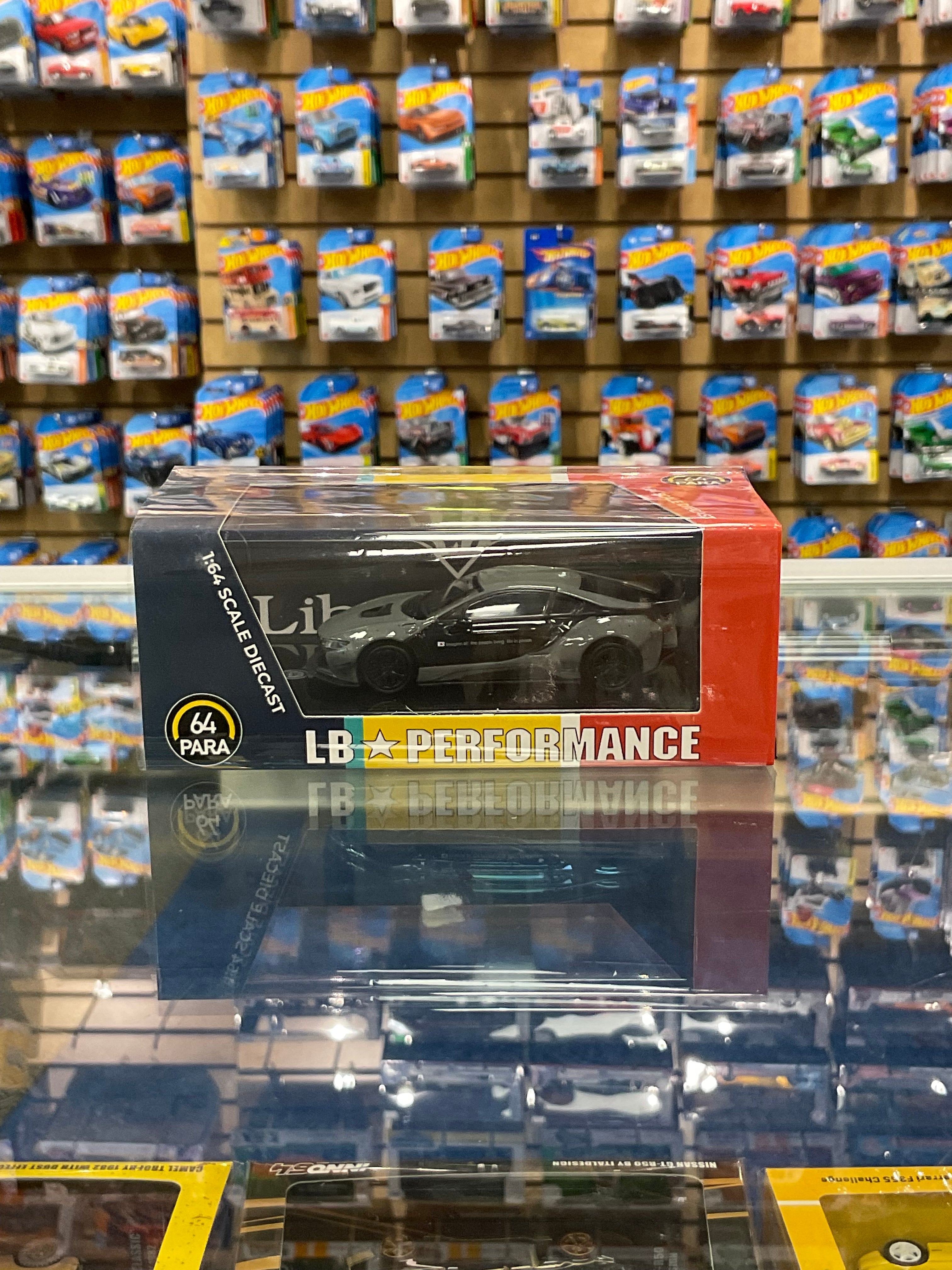 Para64 LBWK BMW i8 Black and Grey – Diecastz