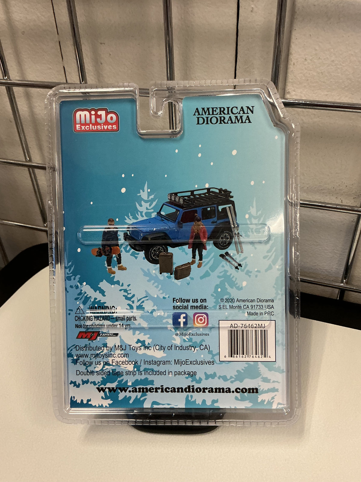 American Diorama Winter Break Figures 6pcs Set