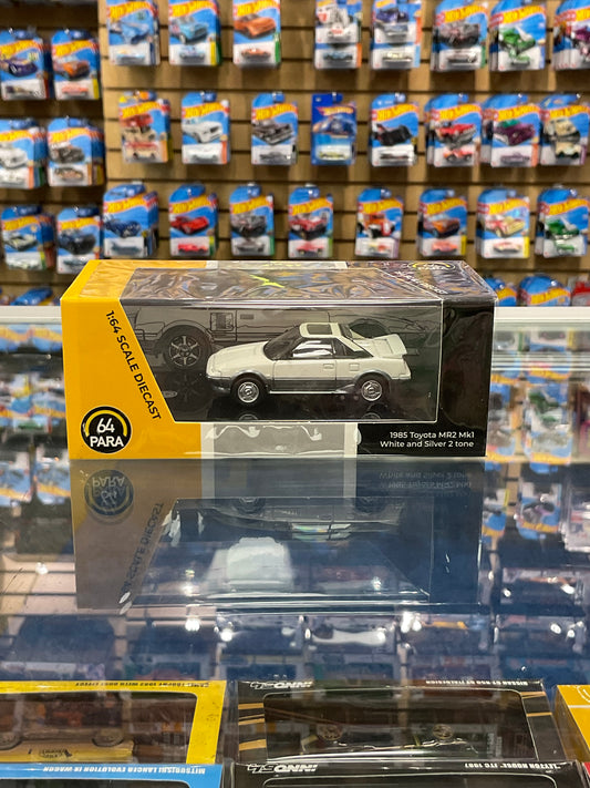 Para64 1985 Toyota MR2 MK1 White and Silver 2 Tone