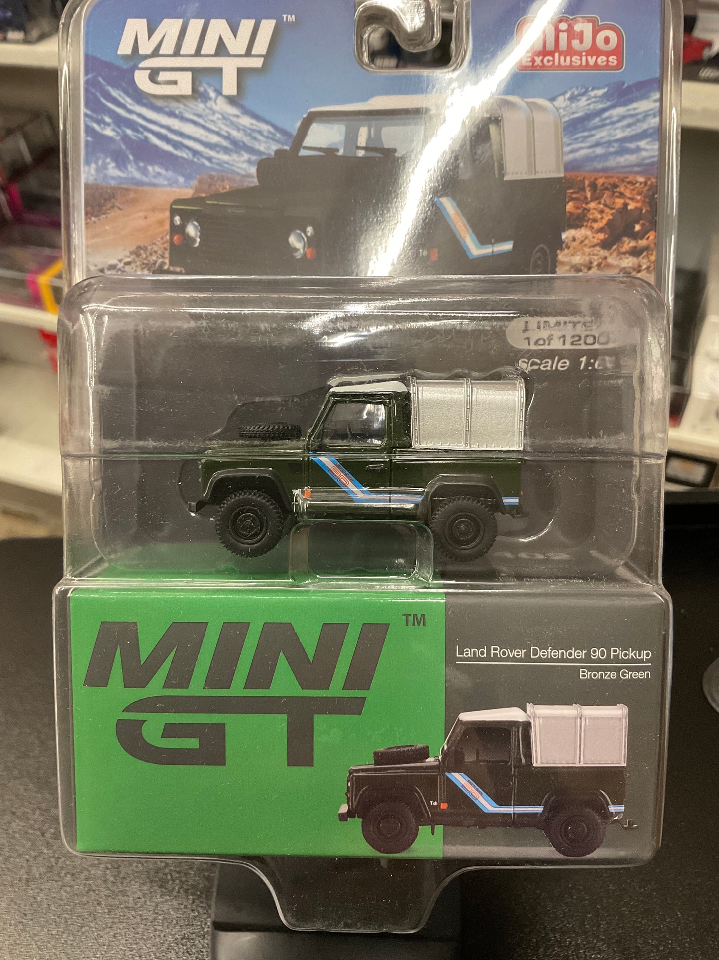 Mini GT 402 Land Rover Defender 90 Pickup | Bronze Green