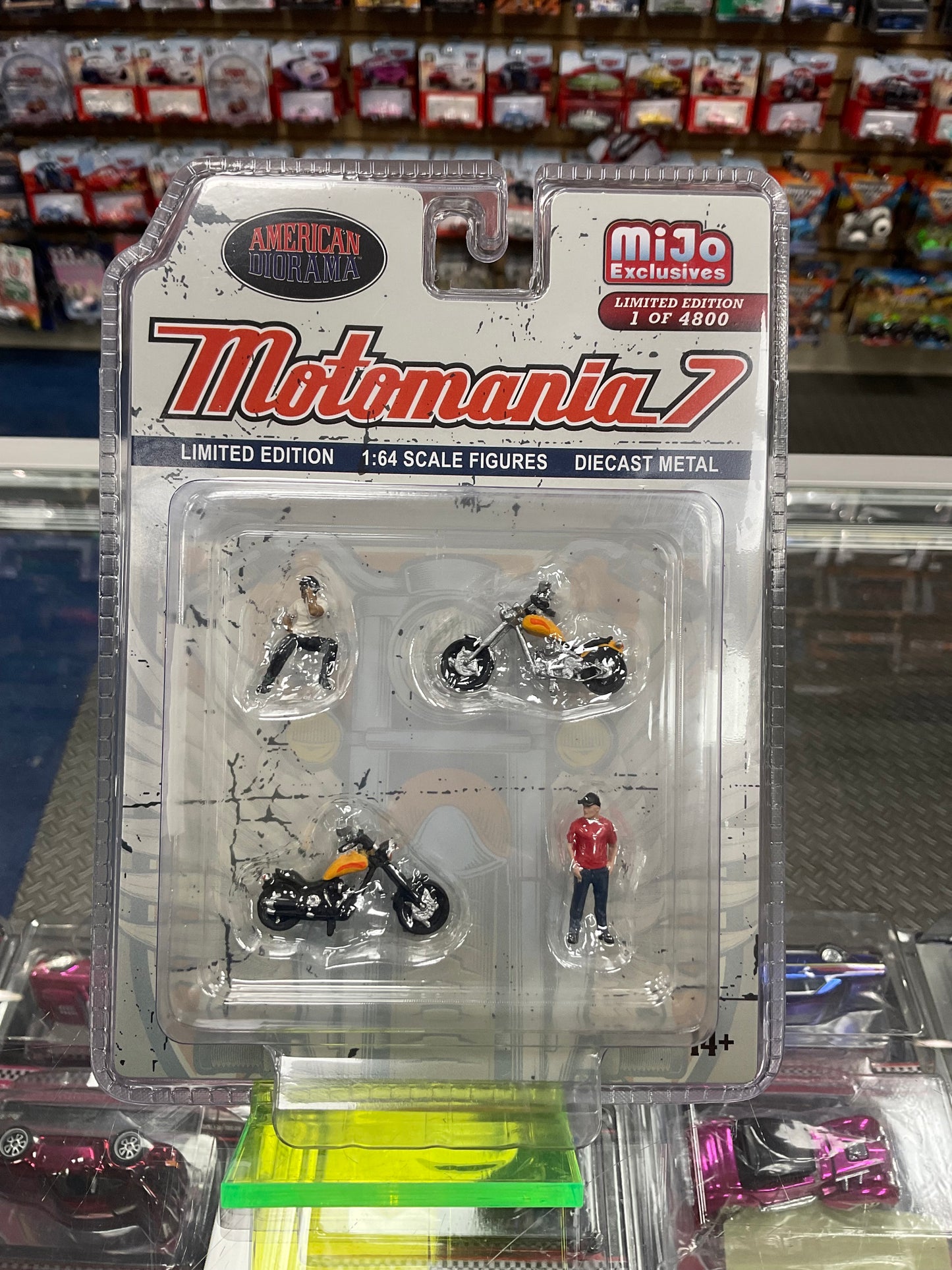 American Diorama Motormania 7 Diecast Figures