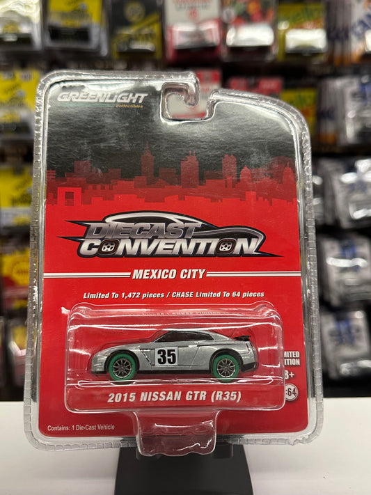 Green Light DiecastZ Exclusive Mexico Convention 2015 Nissan GTR CHASE (only 64 pc made)