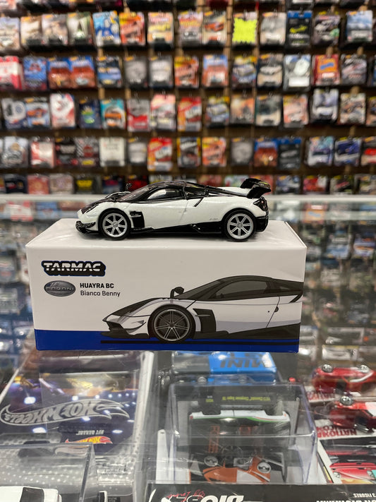 Tarmac Huayra BC Bianco Benny