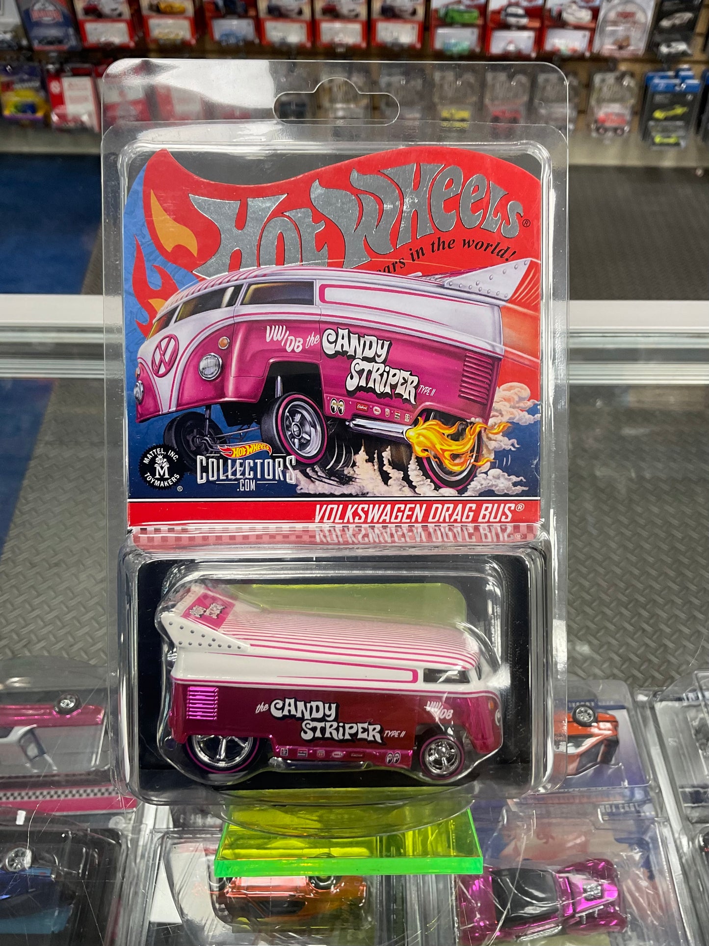 Hot Wheels RLC Volkswagen Drag Bus Candy Striper